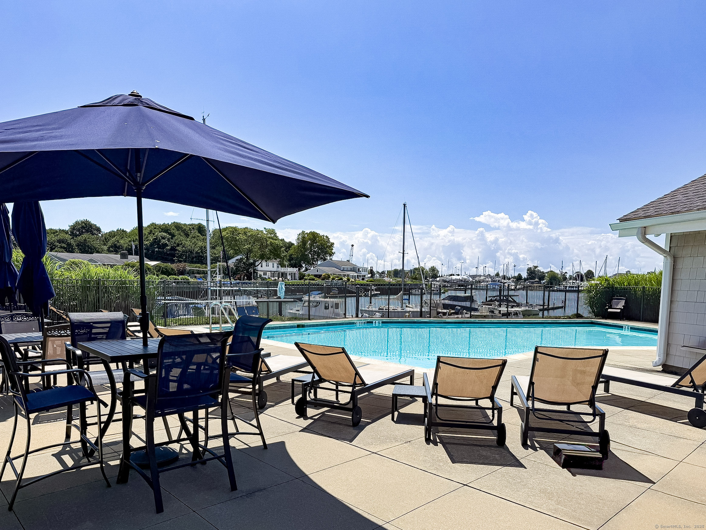 199 Gregory Boulevard APT D4