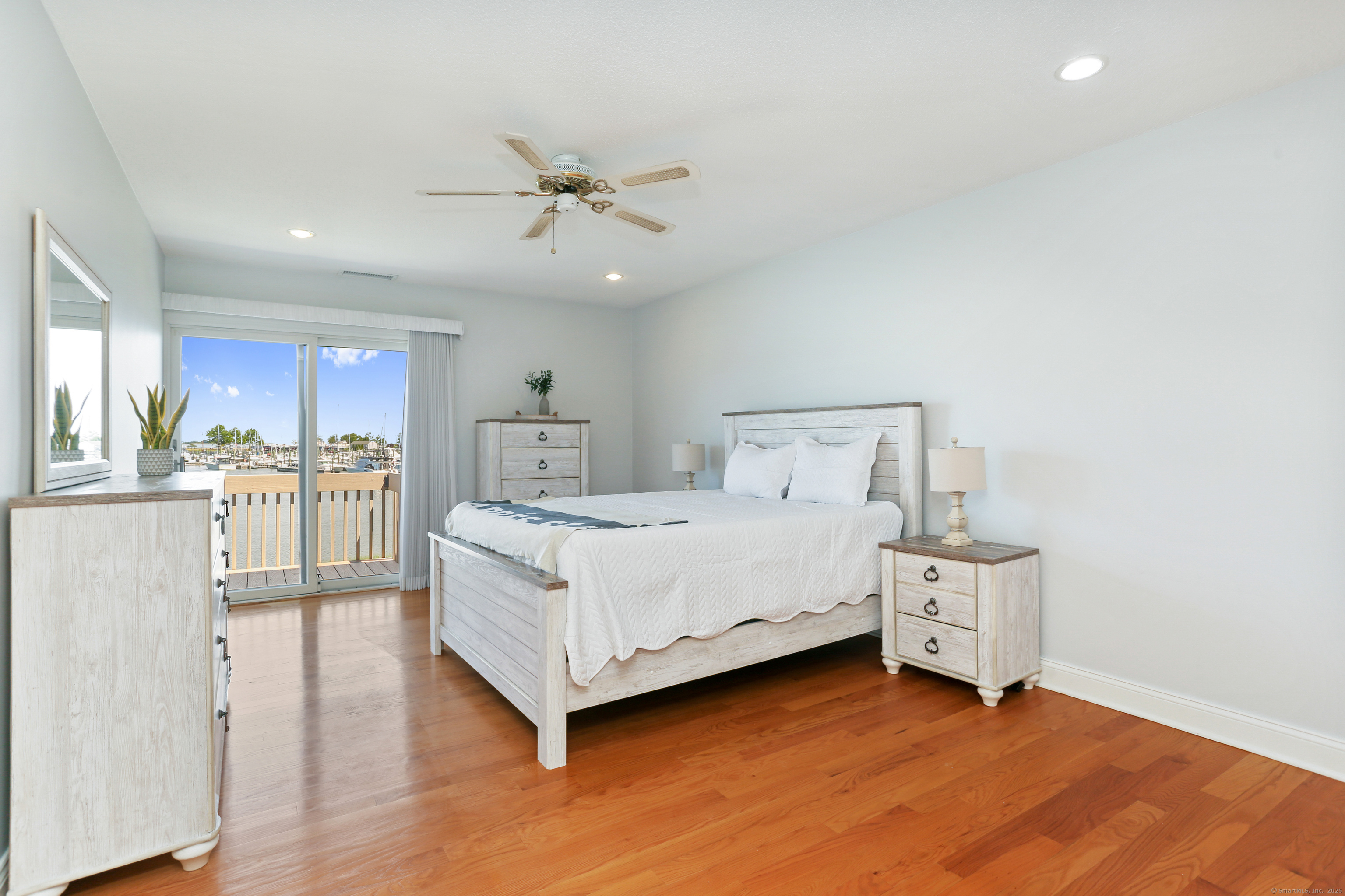 199 Gregory Boulevard APT D4
