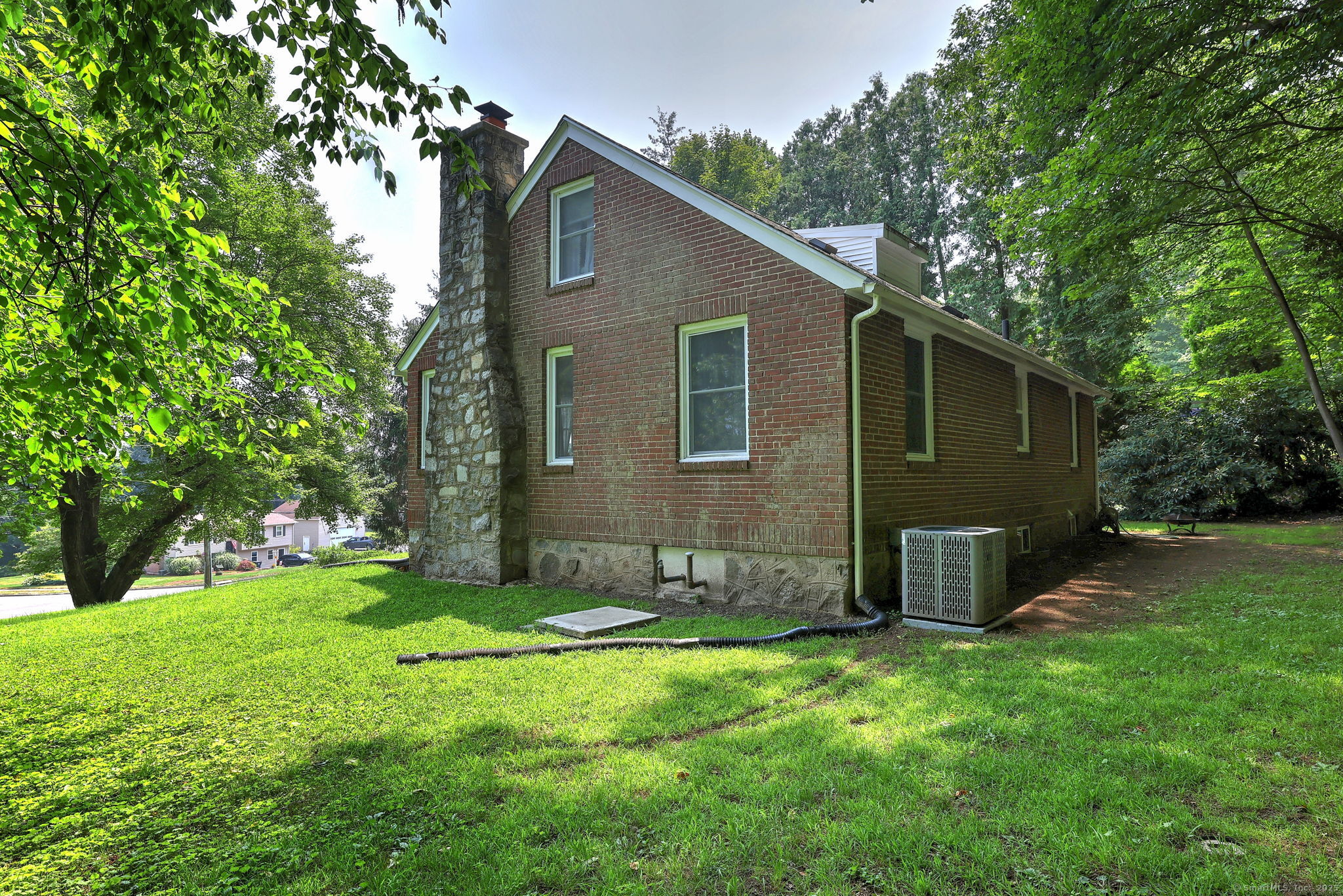 887 Marion Road