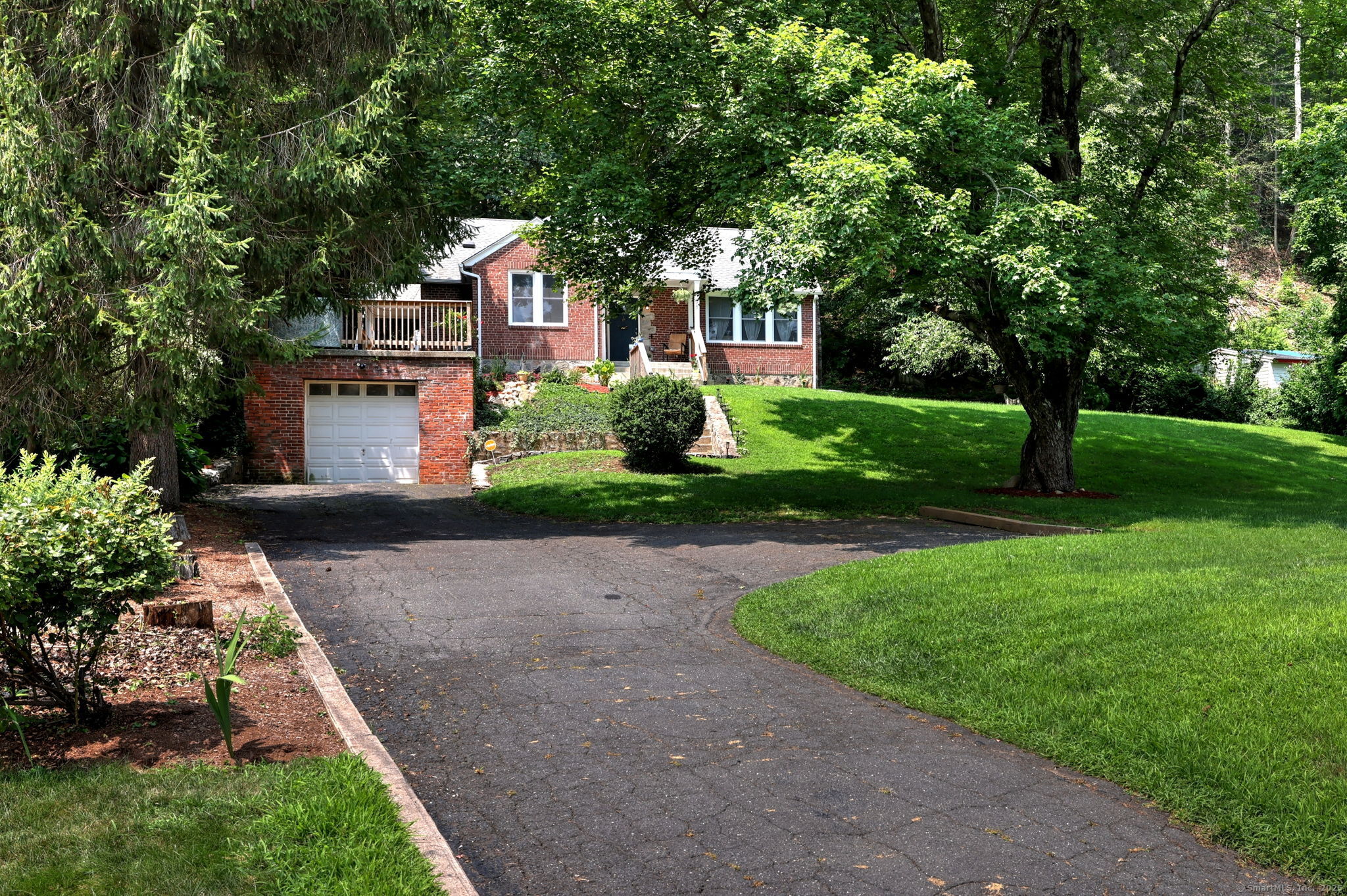 887 Marion Road