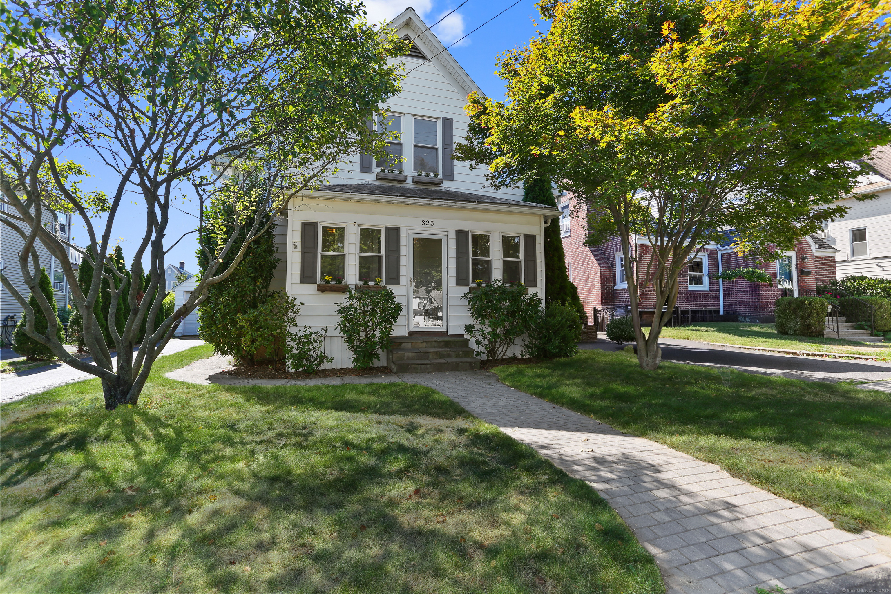 325 Suburban Avenue