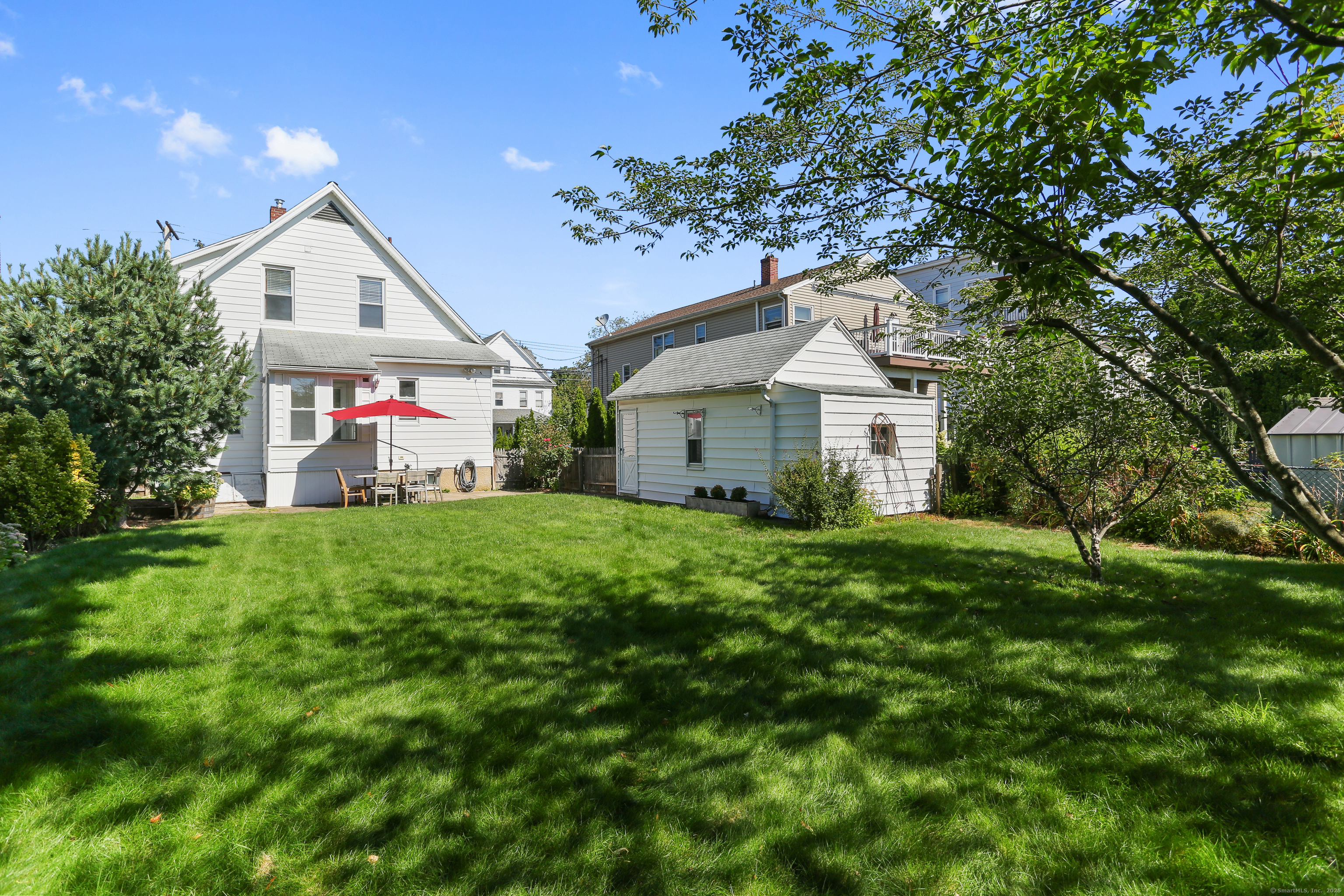 325 Suburban Avenue