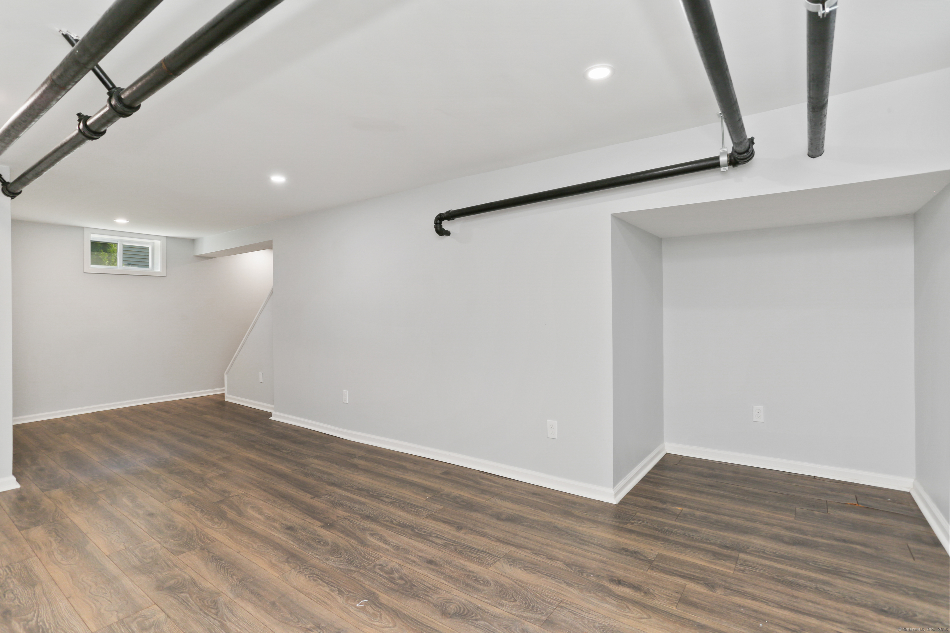 325 Suburban Avenue