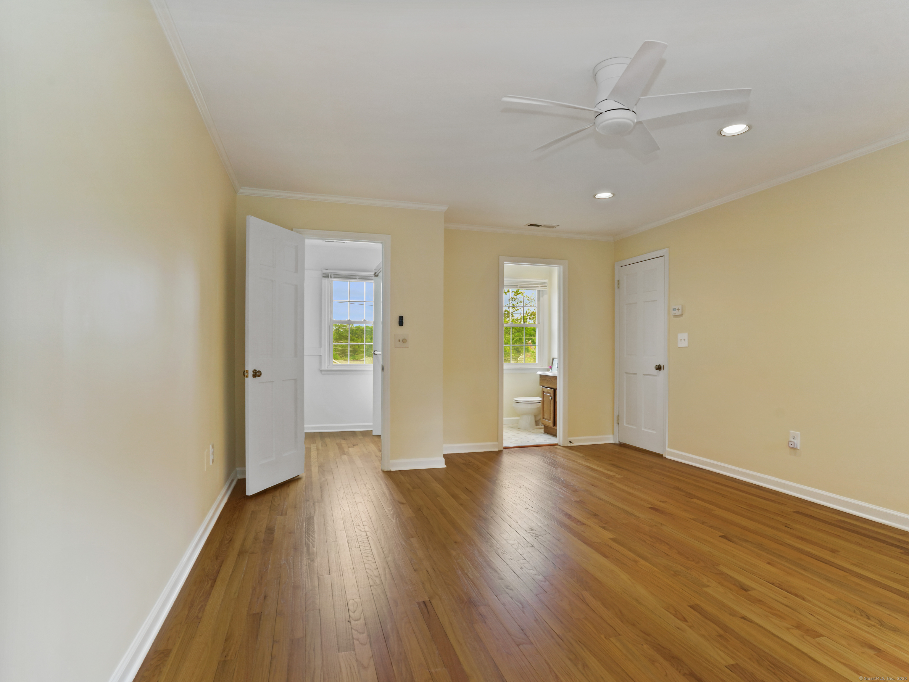 37 Lamplighter Lane