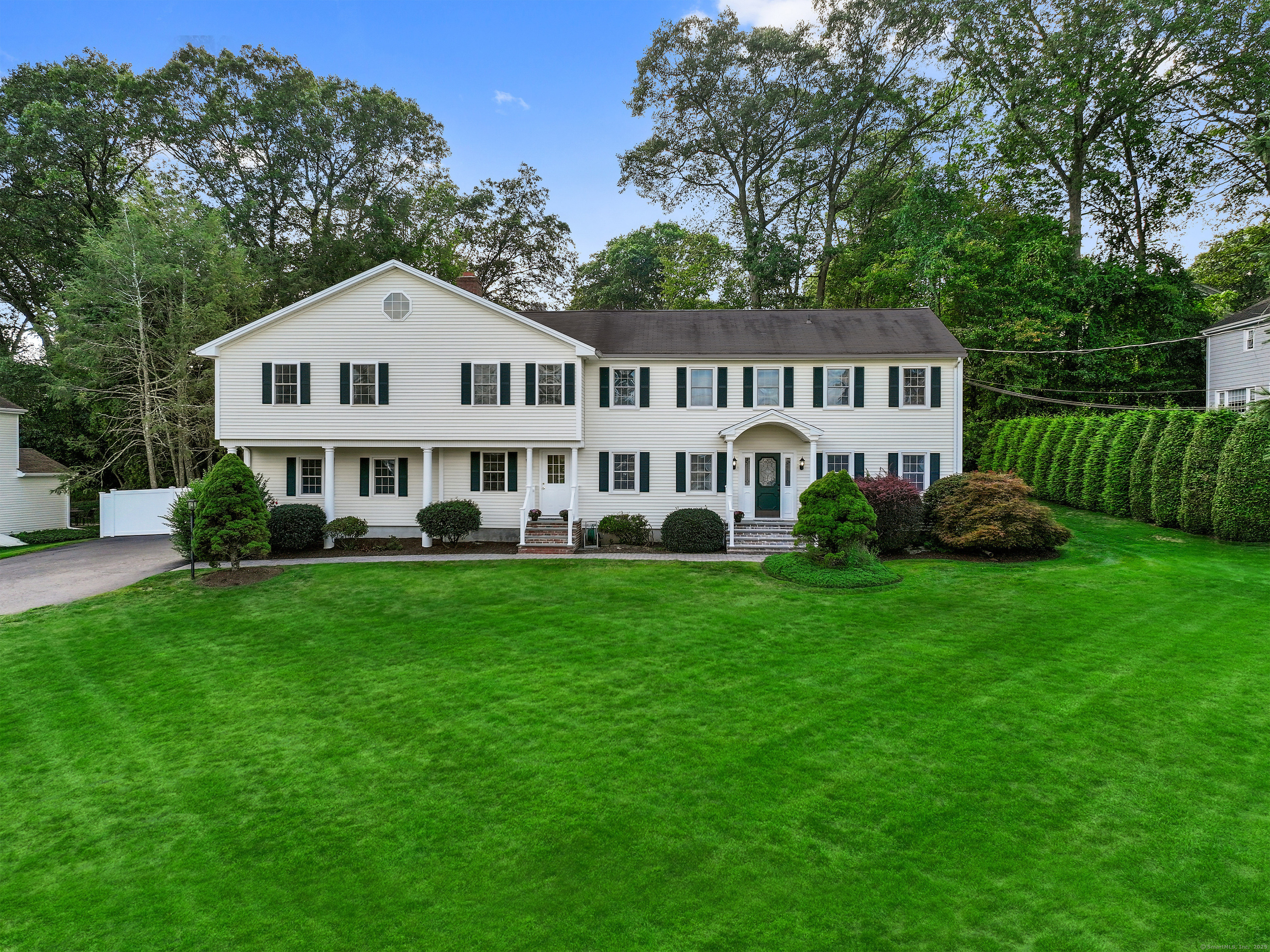 37 Lamplighter Lane