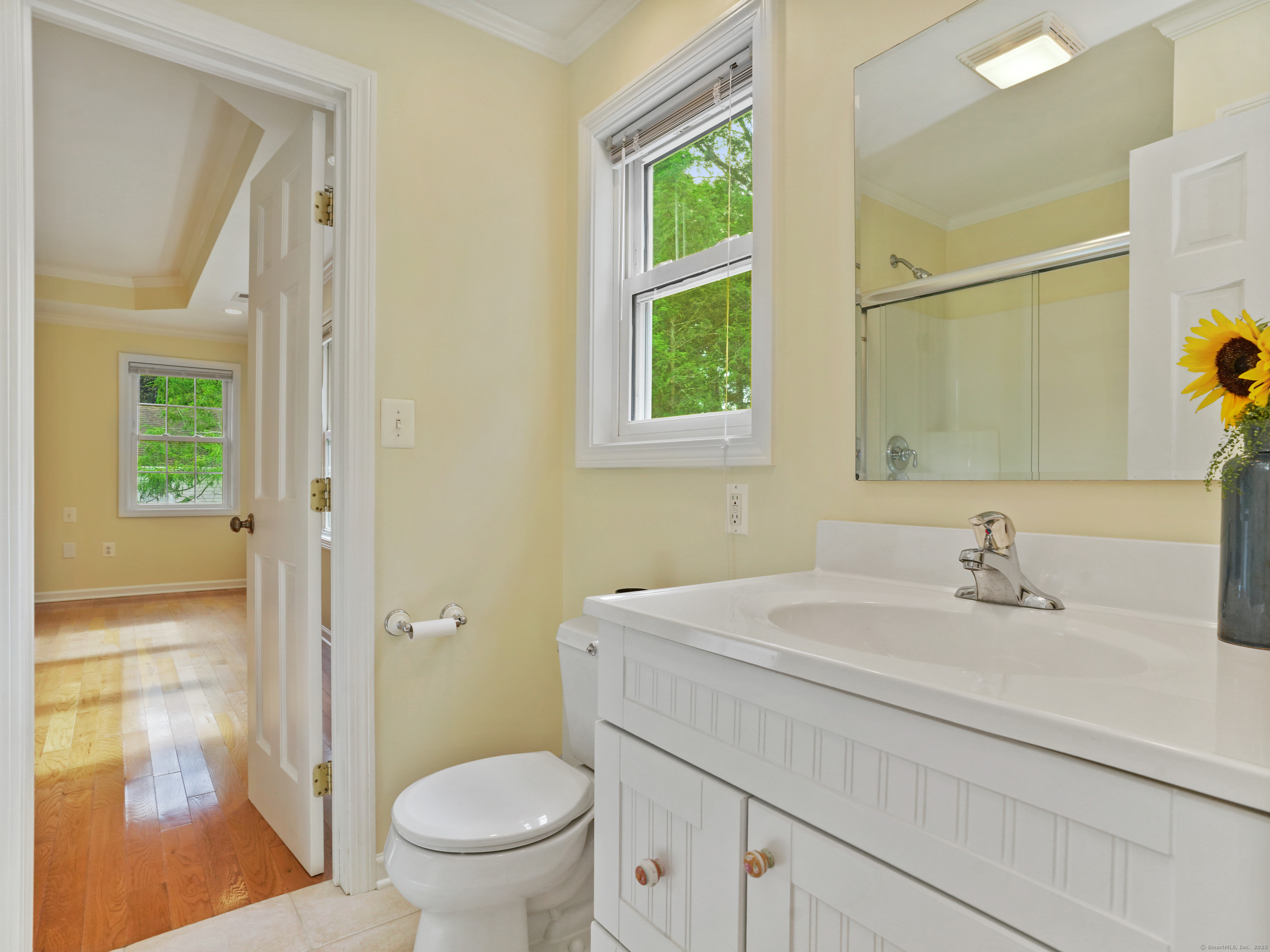 37 Lamplighter Lane