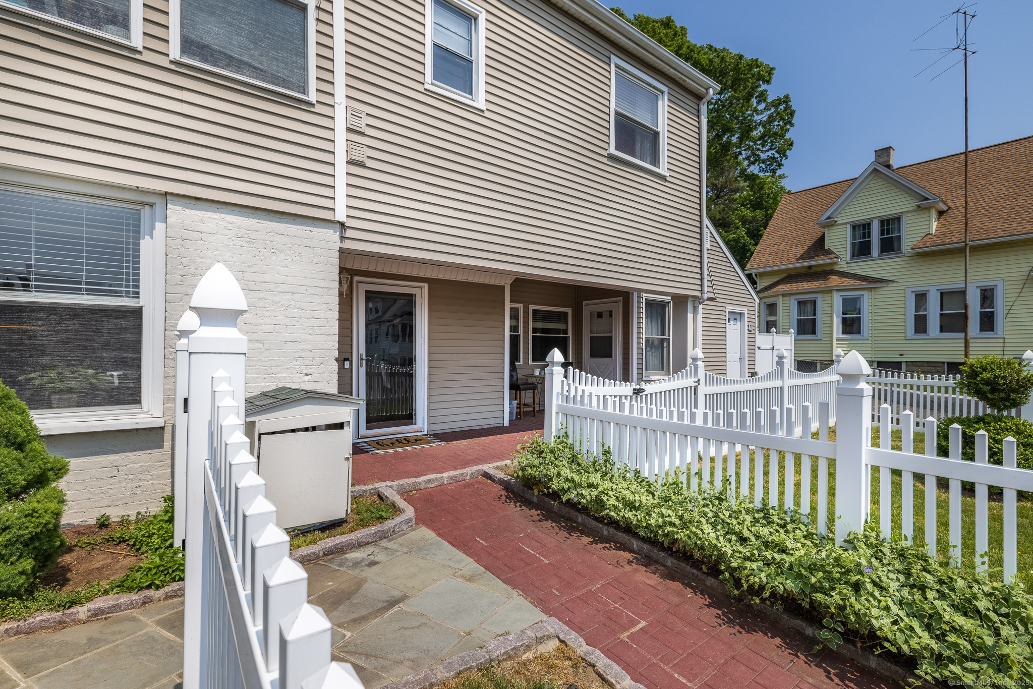 90 2nd Street