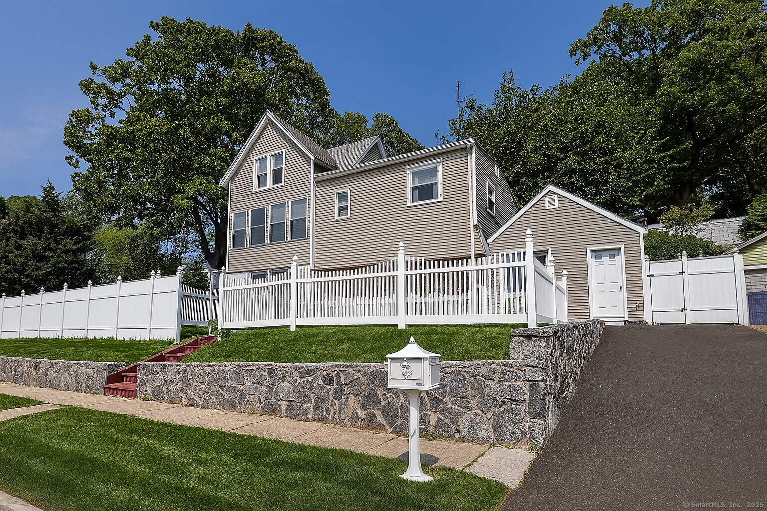 90 2nd Street