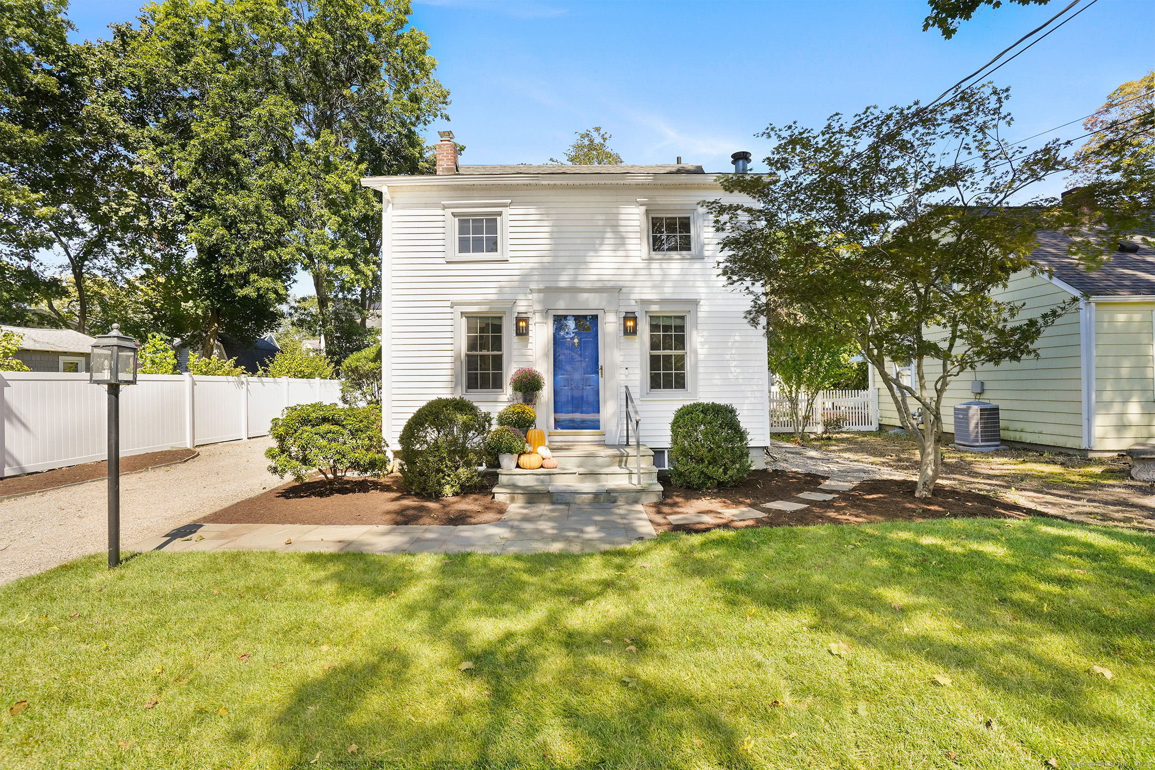 52 Glover Street