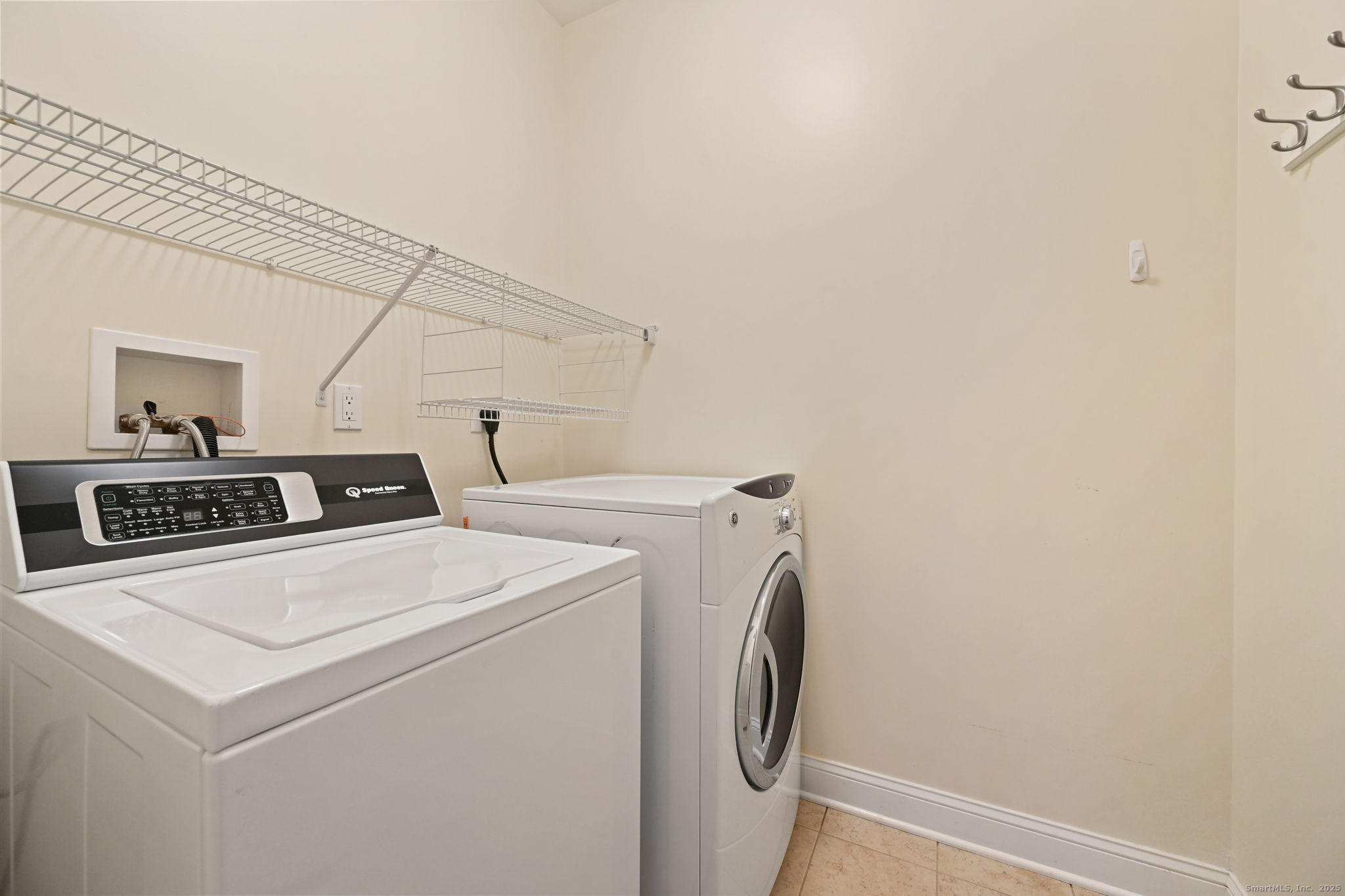 350 Maple Oak Drive 350