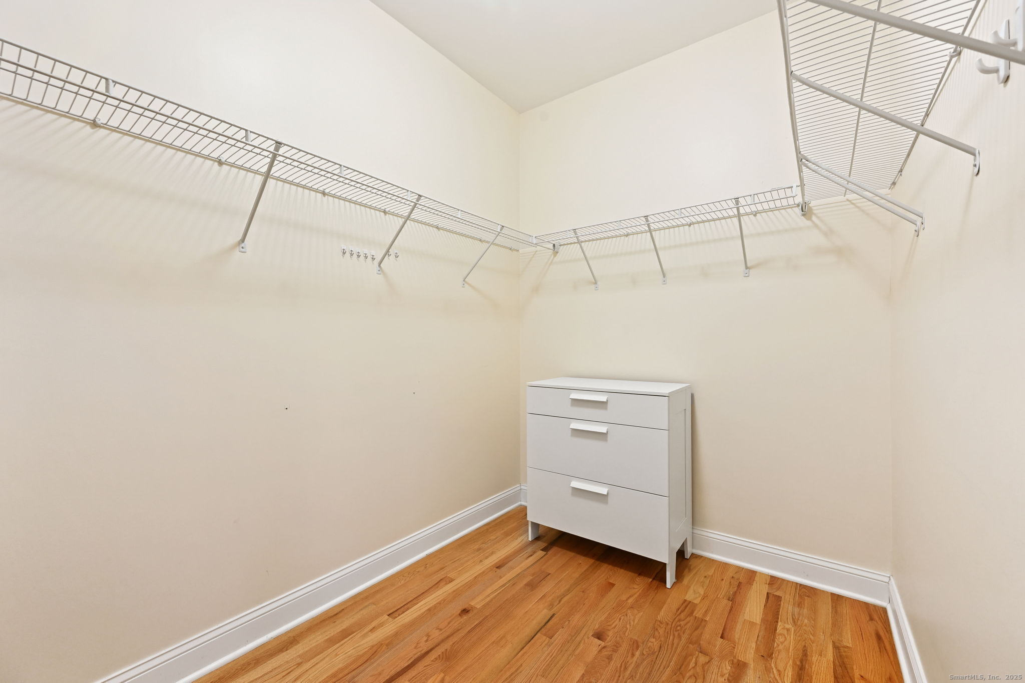 350 Maple Oak Drive 350