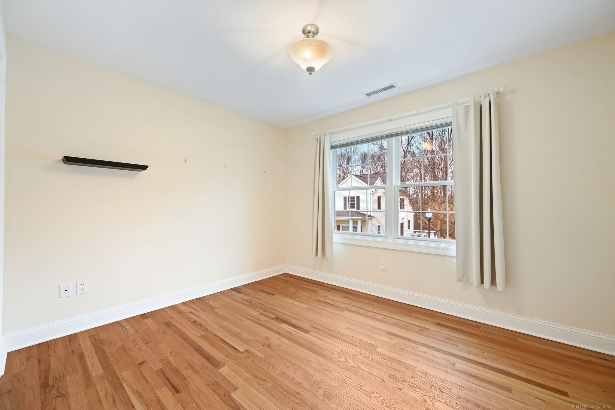 350 Maple Oak Drive 350