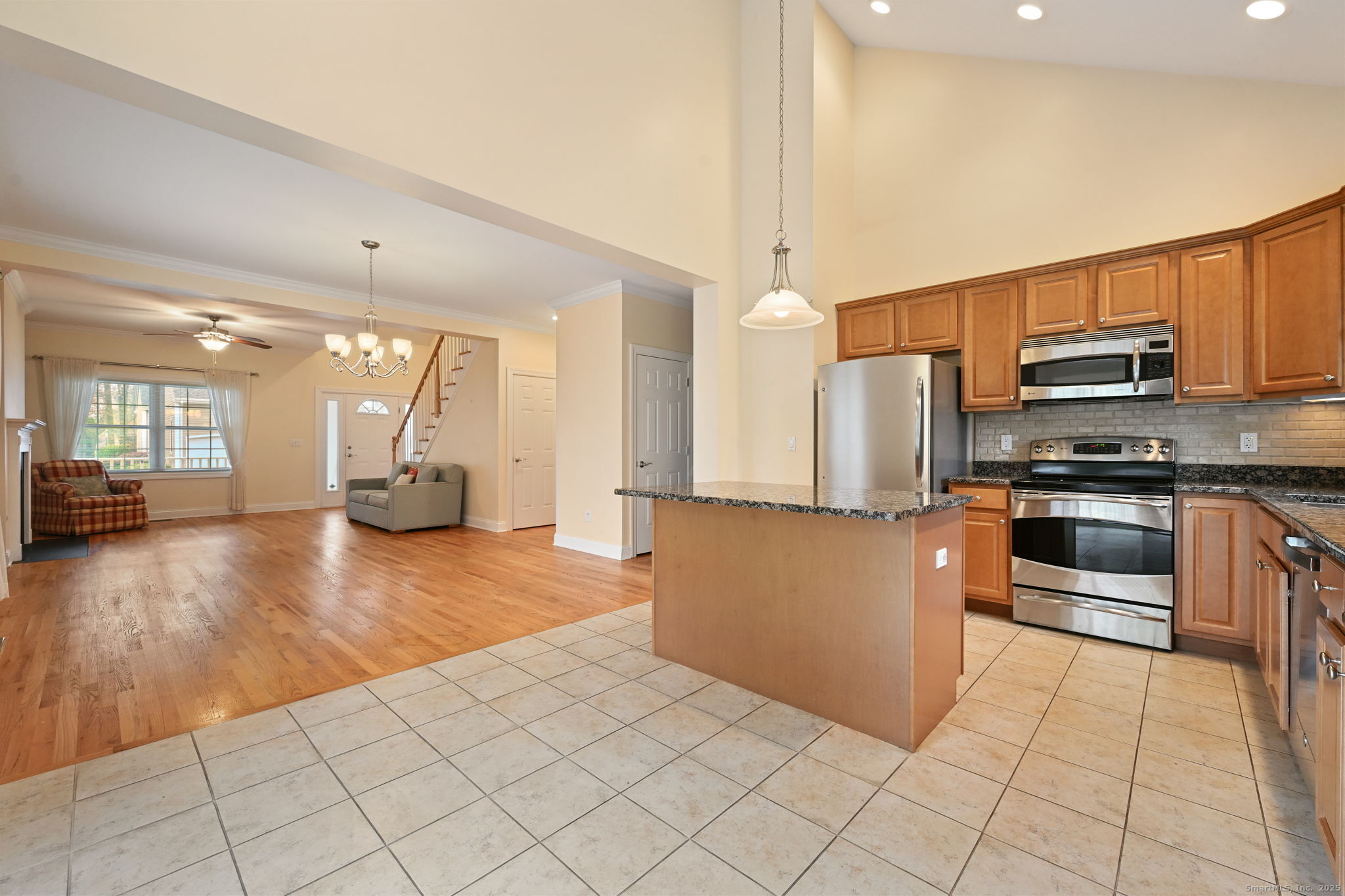 350 Maple Oak Drive 350