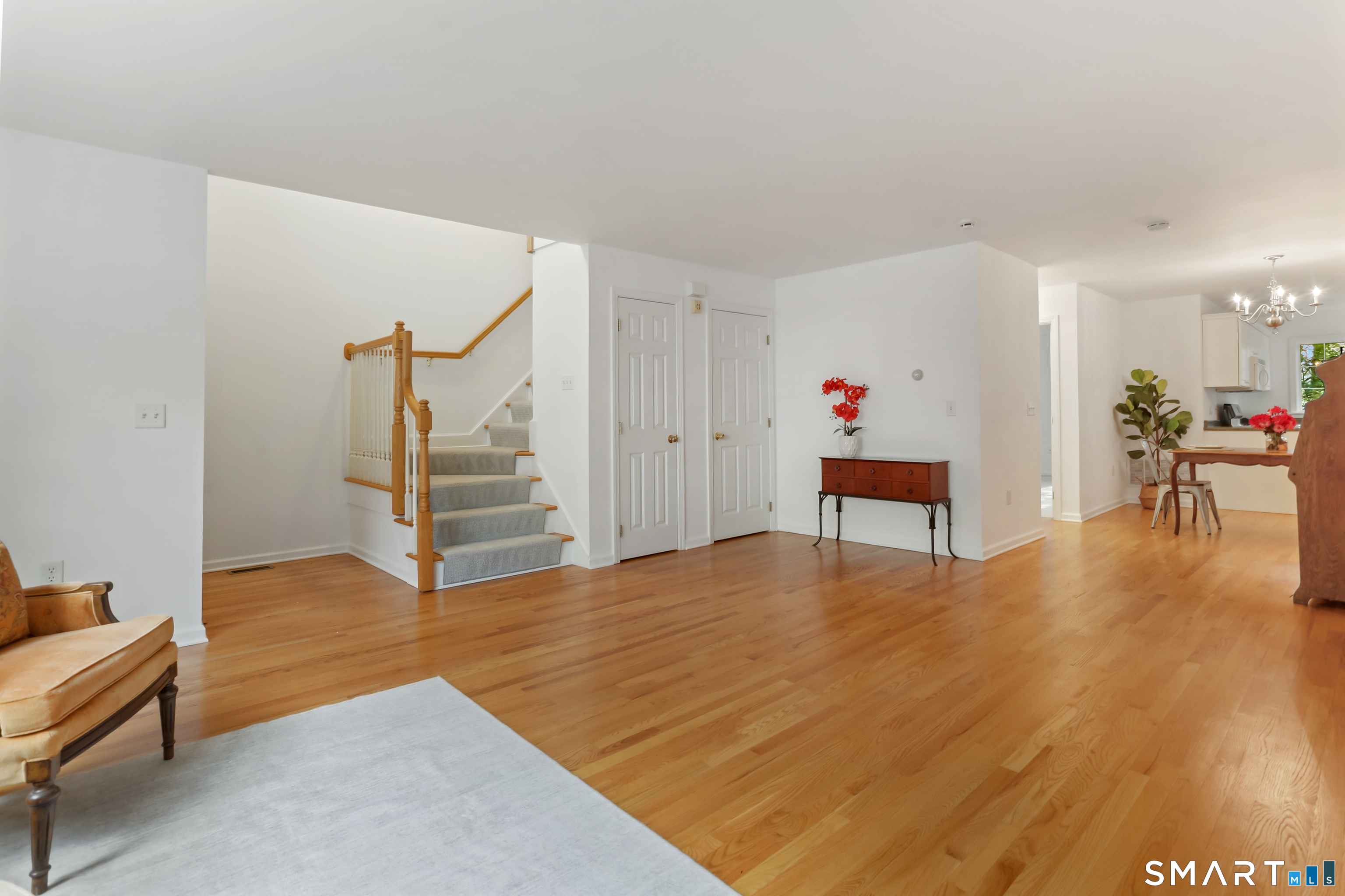 10 Hawthorne Ridge Circle