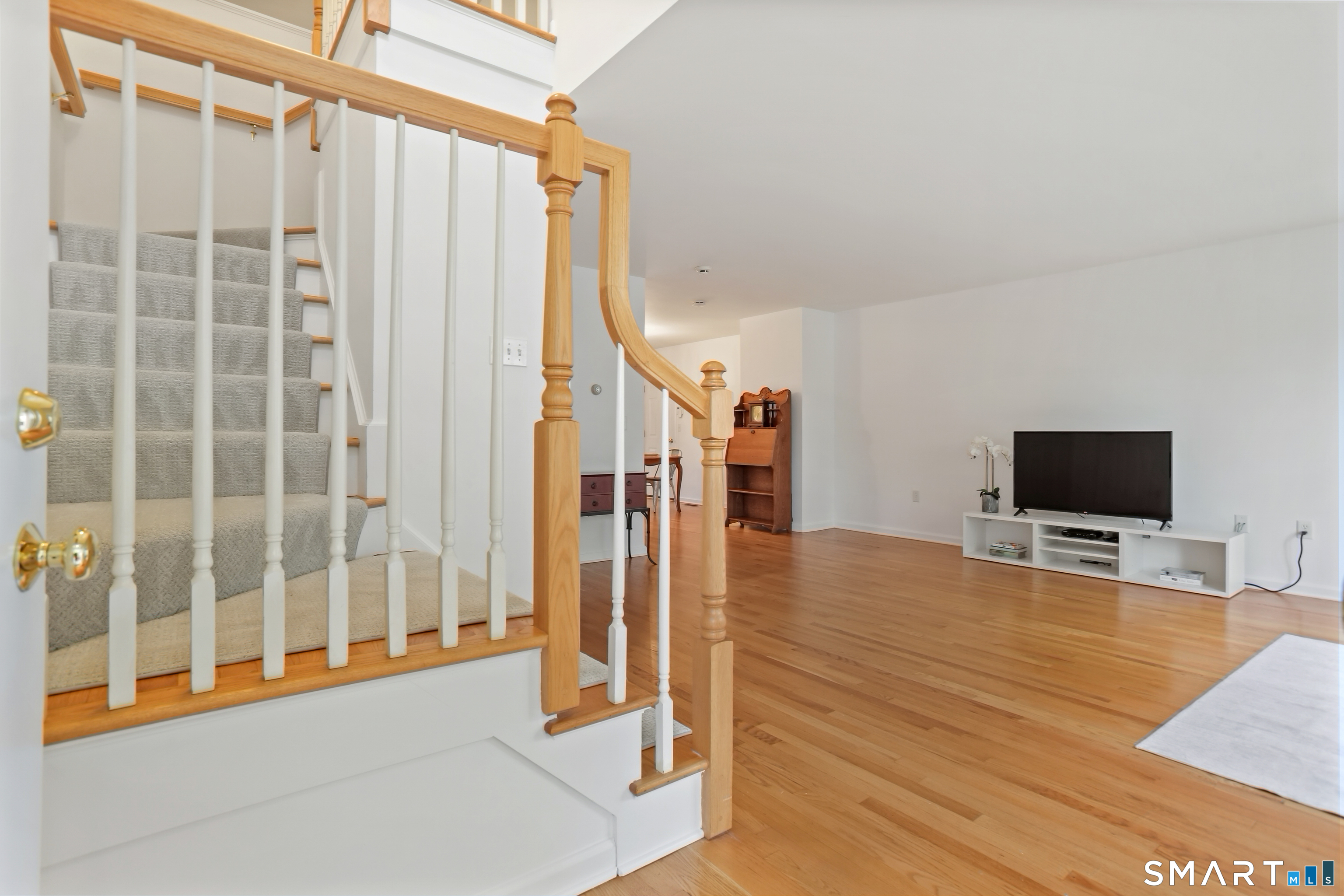 10 Hawthorne Ridge Circle