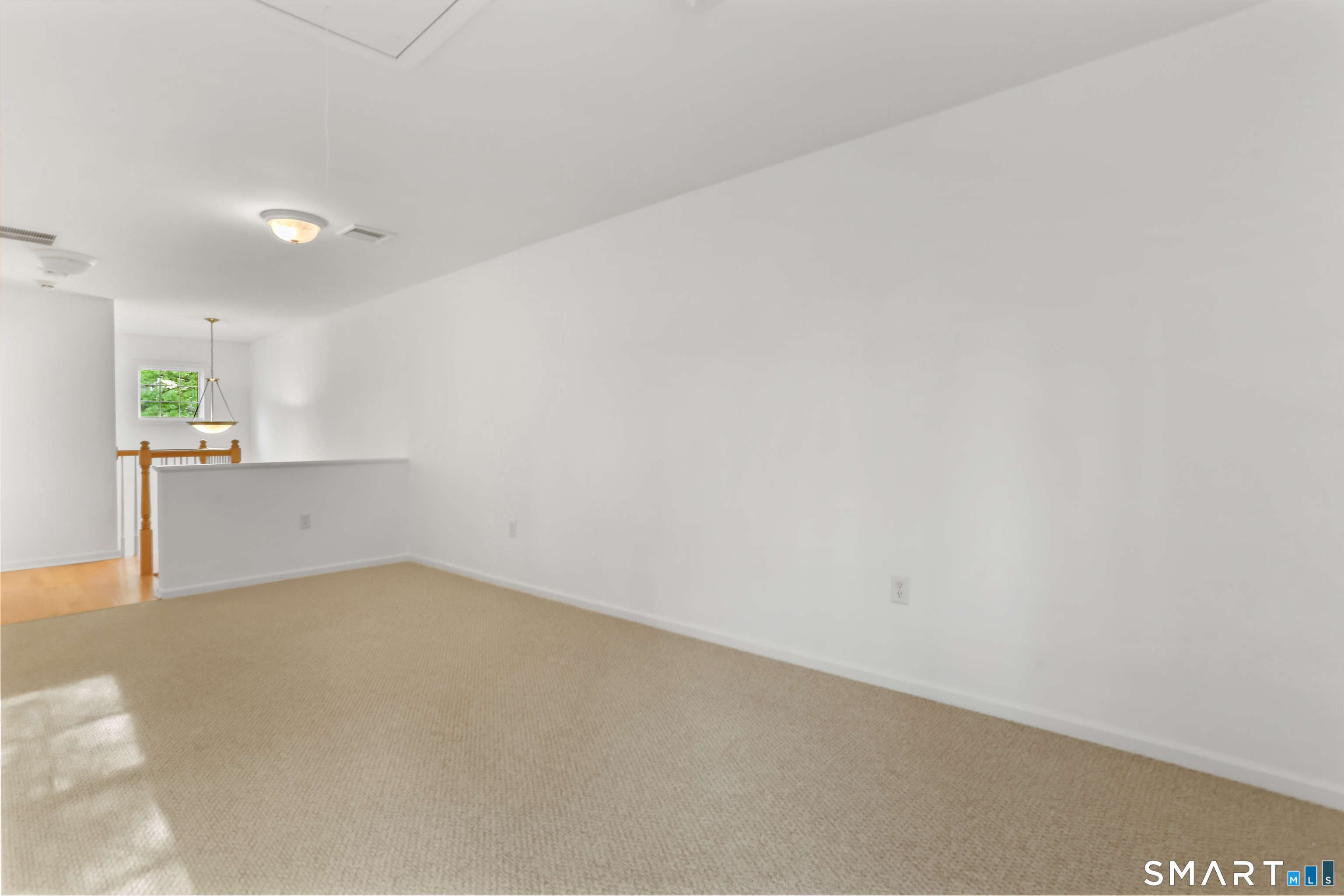 10 Hawthorne Ridge Circle