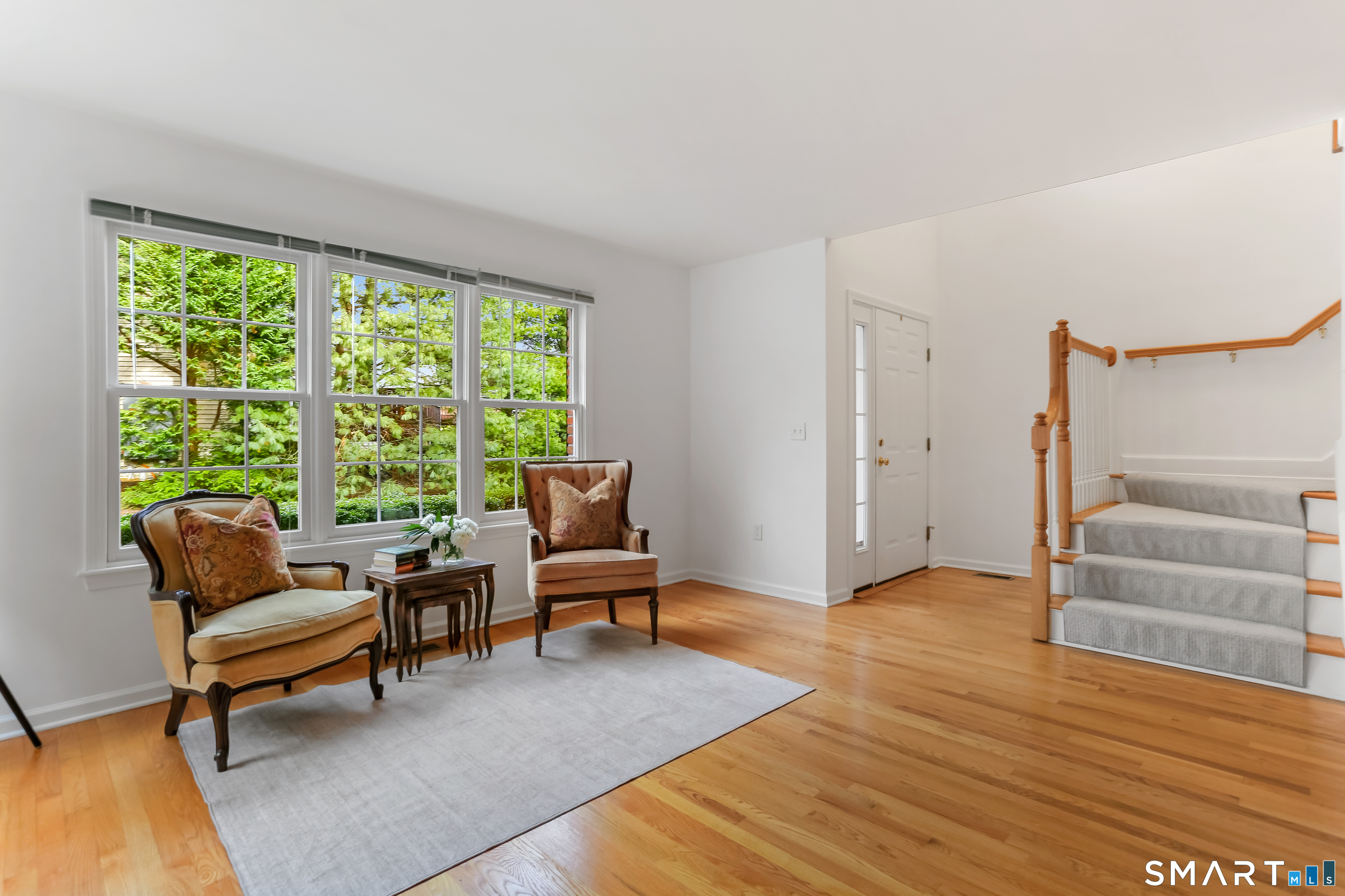 10 Hawthorne Ridge Circle