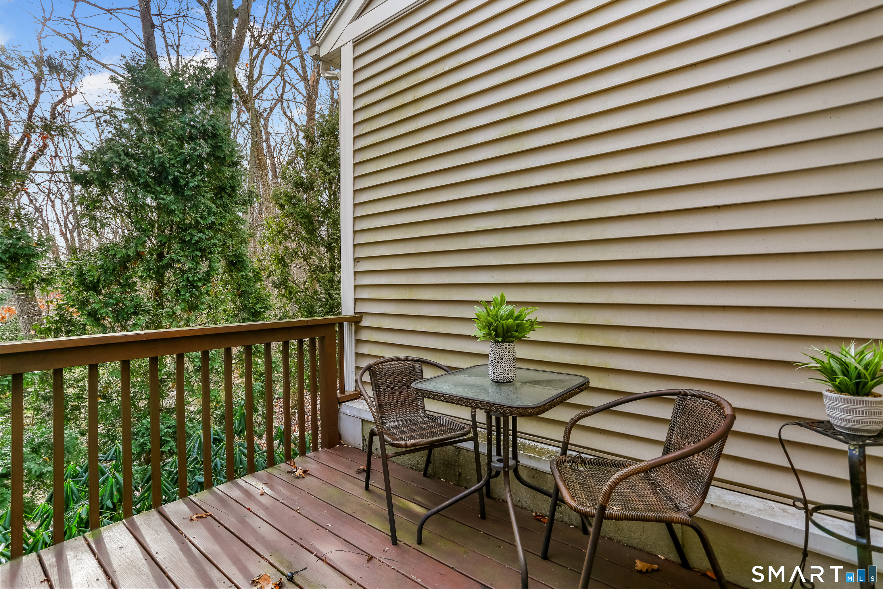 10 Hawthorne Ridge Circle