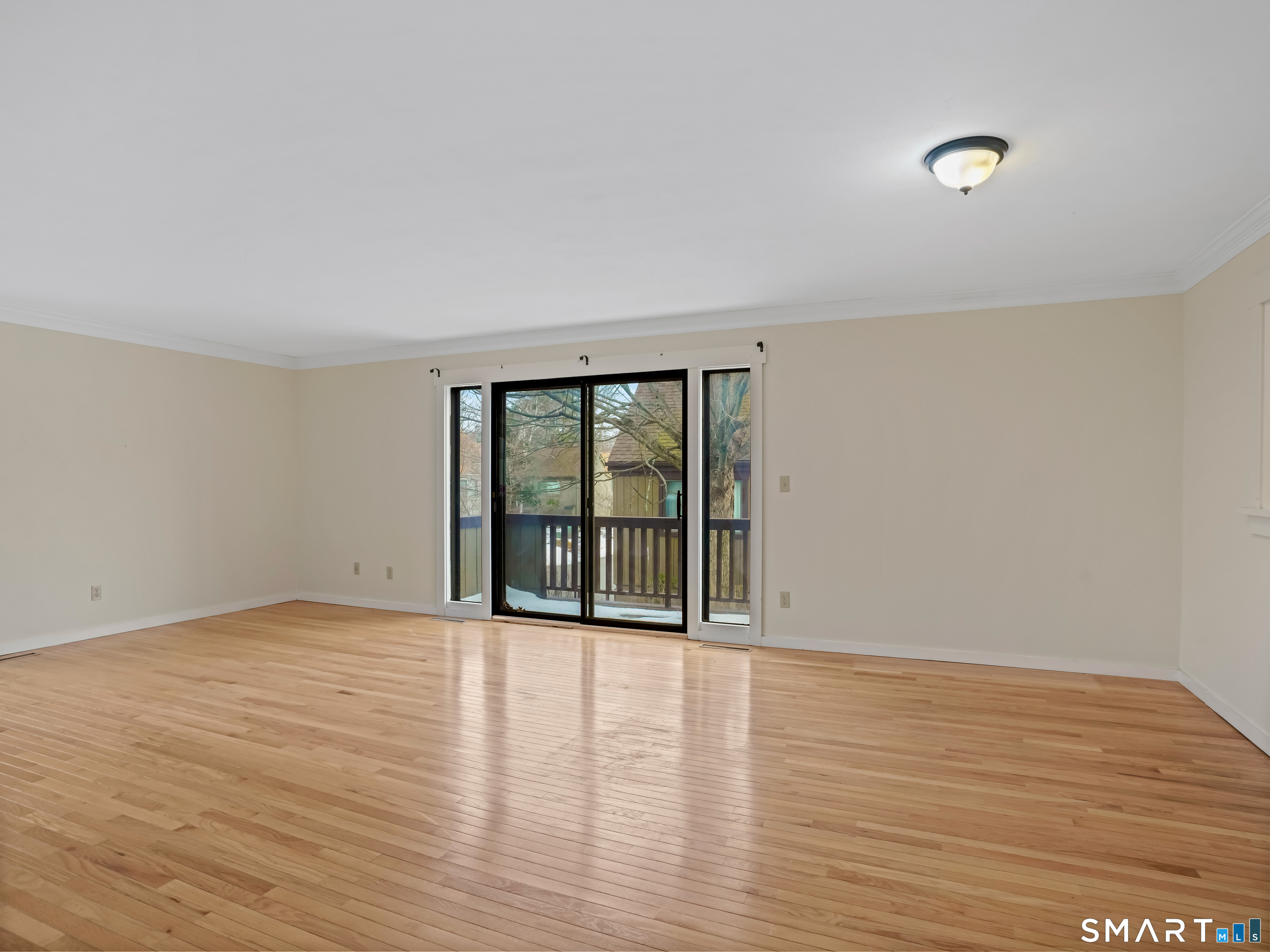 638 Onondaga Lane A