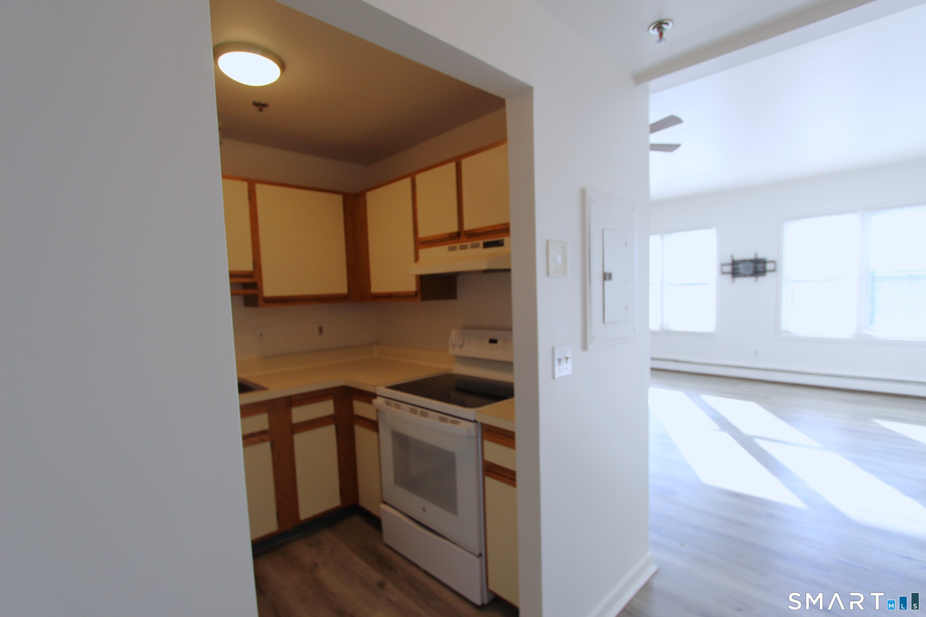 1838 Black Rock Turnpike 207