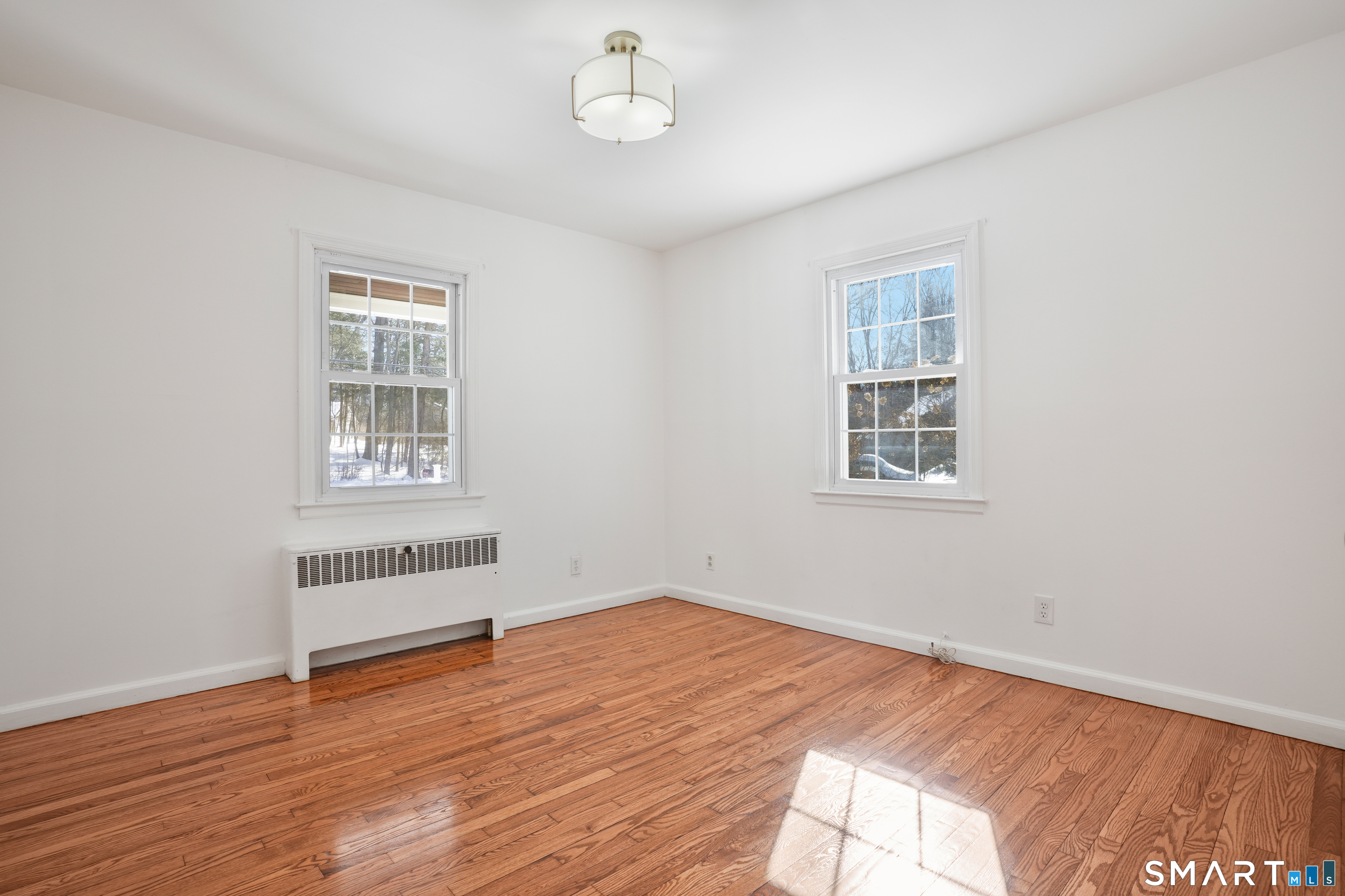 175 Winnepoge Drive
