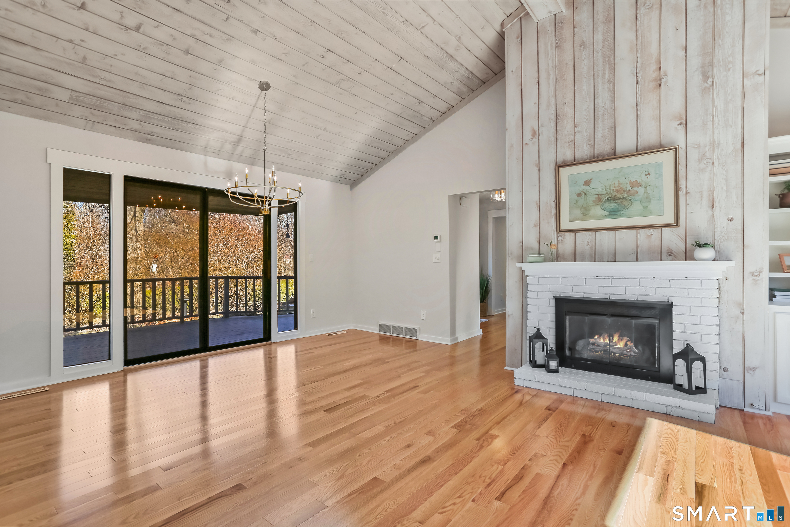 639 Onondaga Lane B