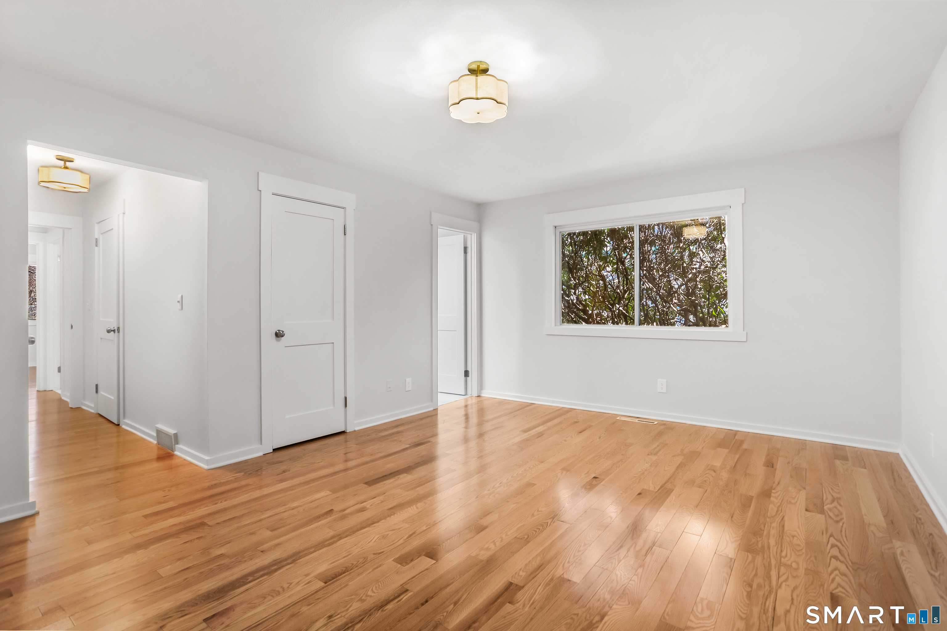 639 Onondaga Lane B