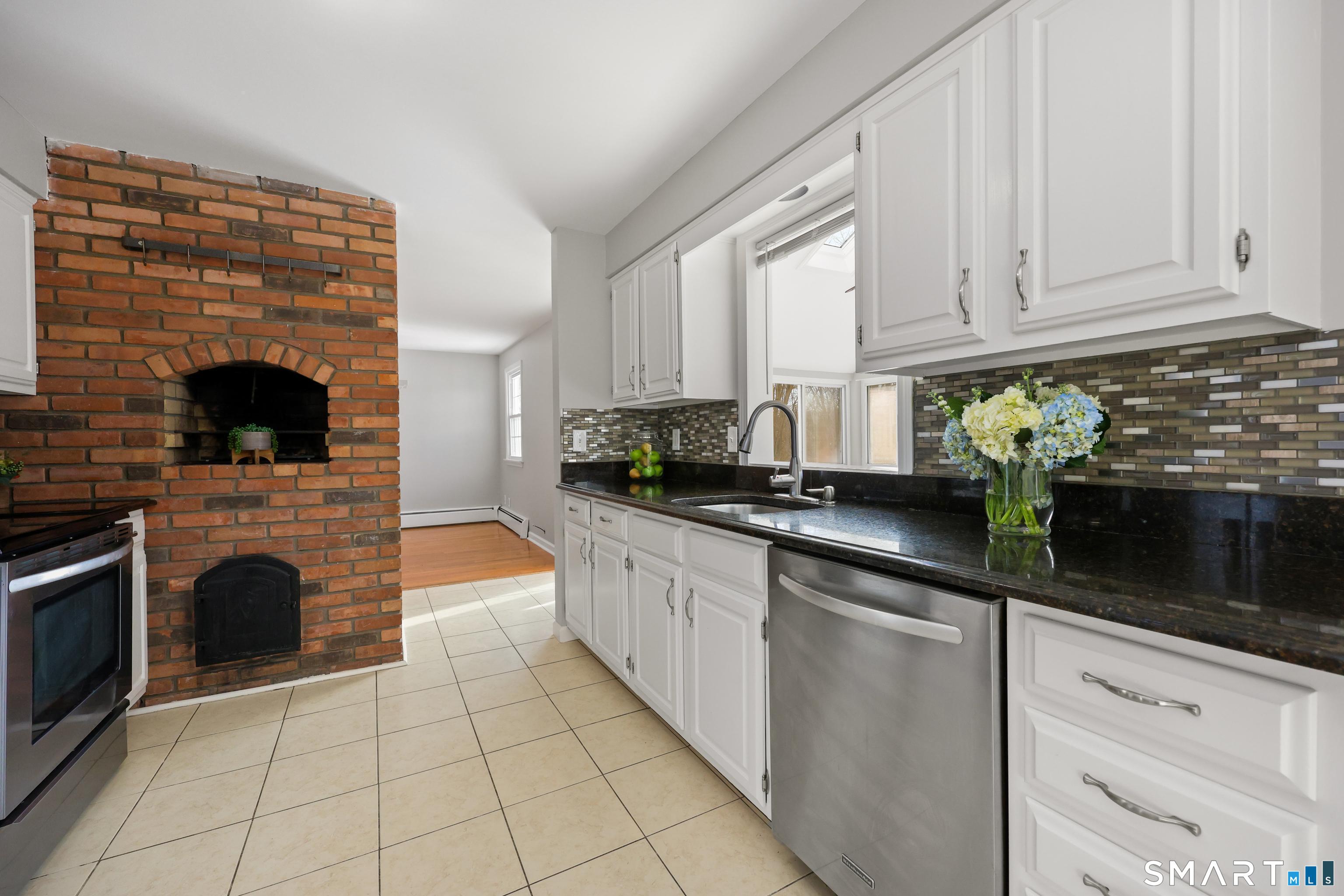 25 Shelter Rock Road