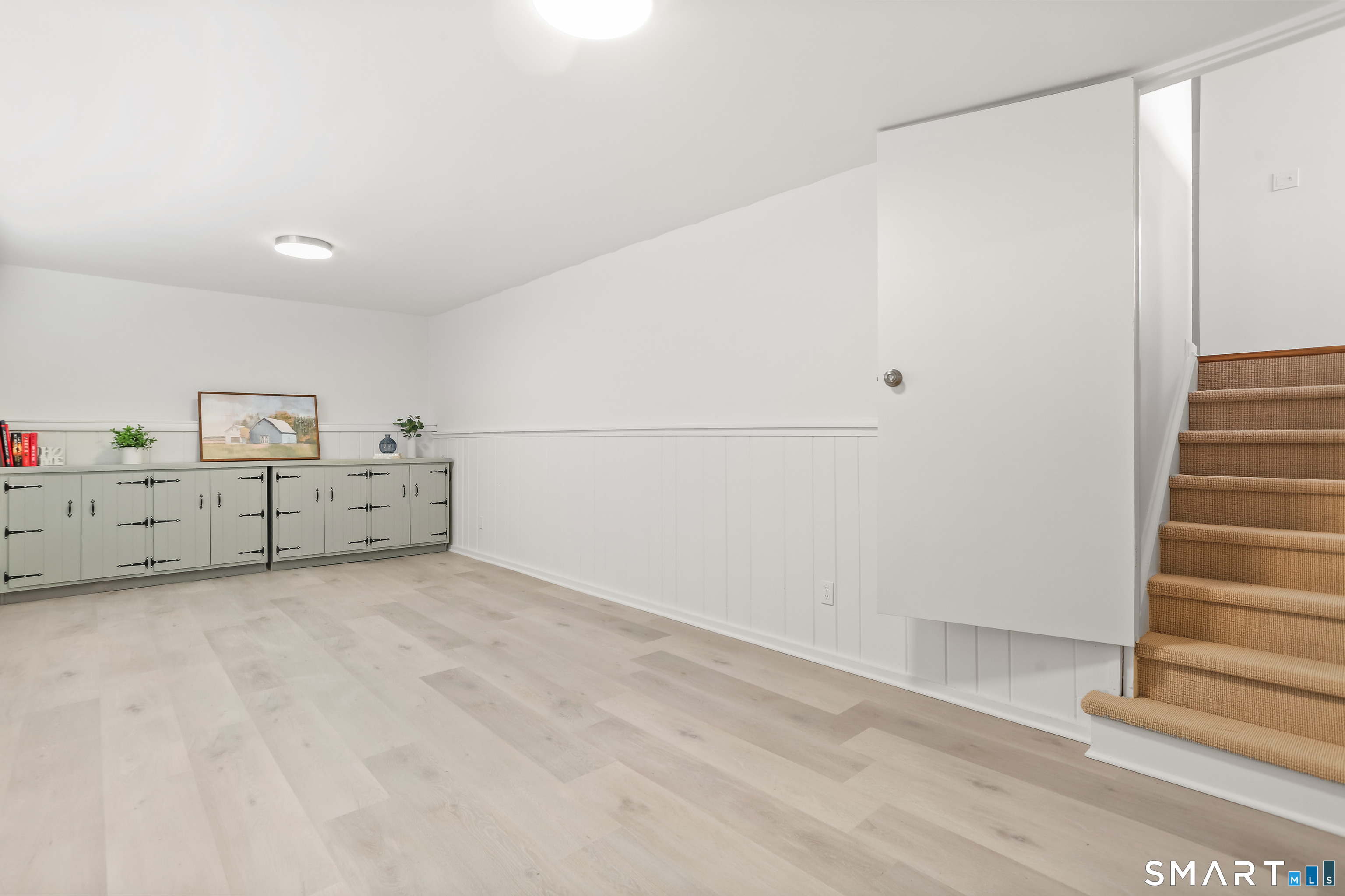 28 Fillow Street