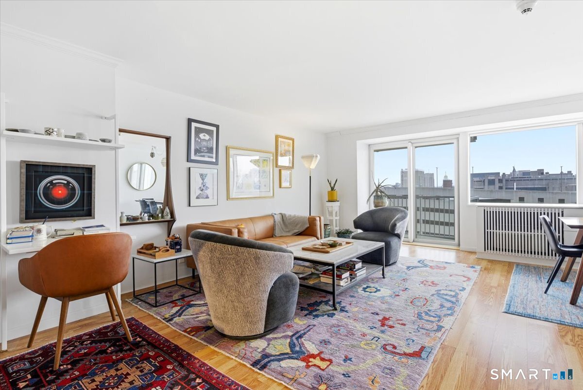 100 York Street 9C