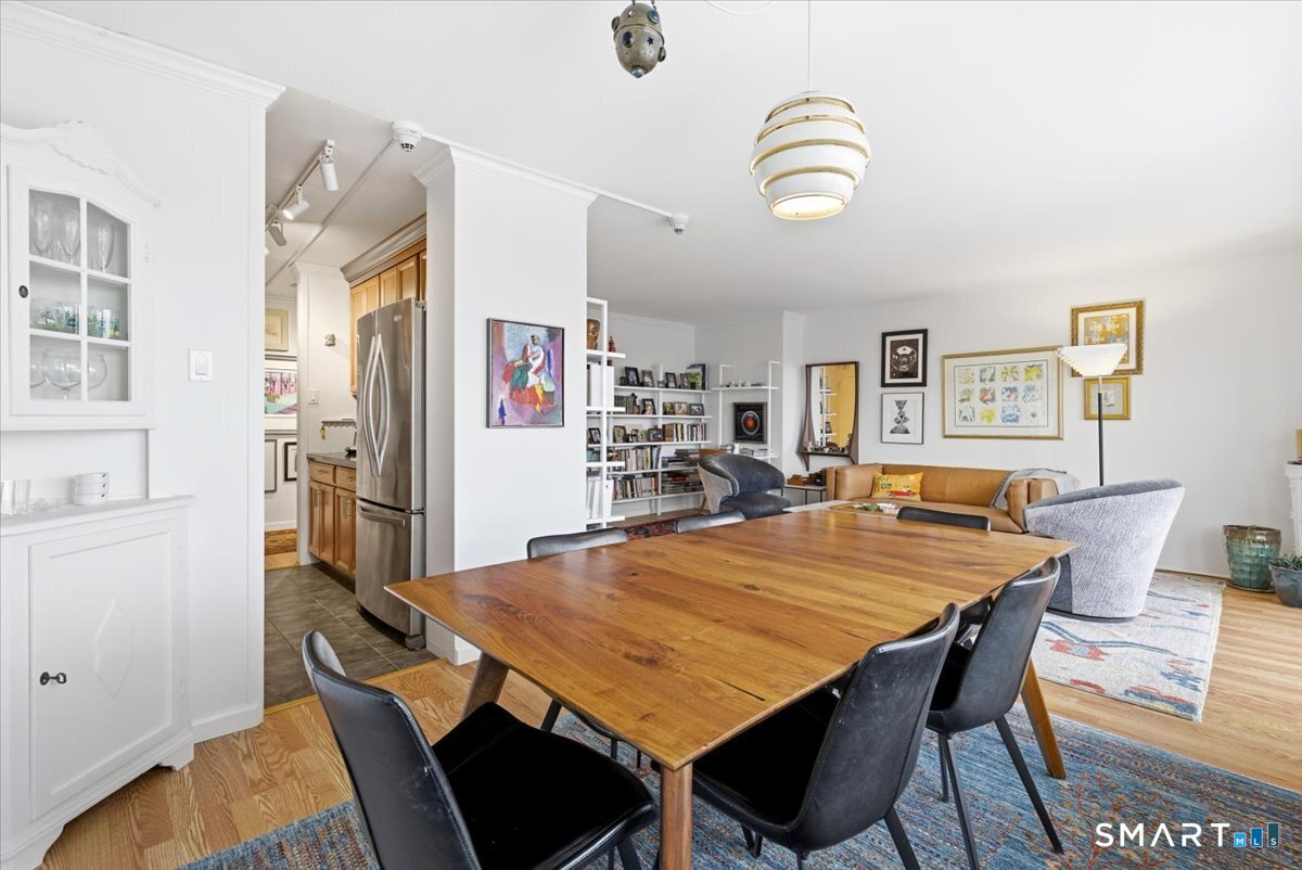 100 York Street 9C