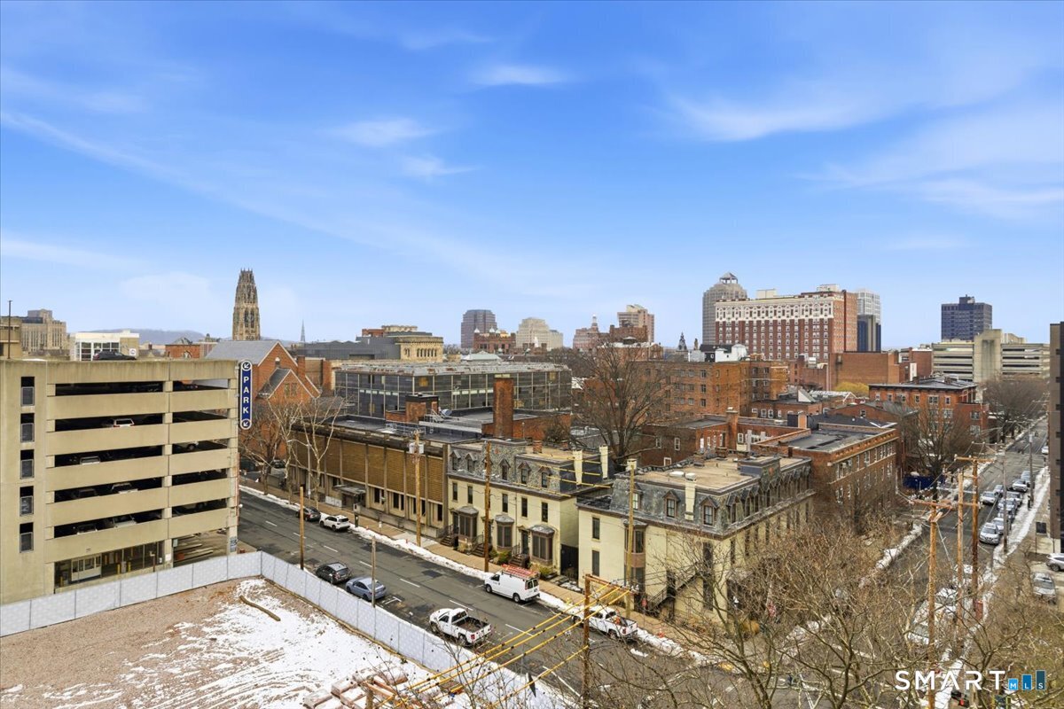 100 York Street 9C