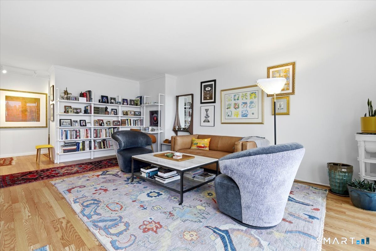 100 York Street 9C