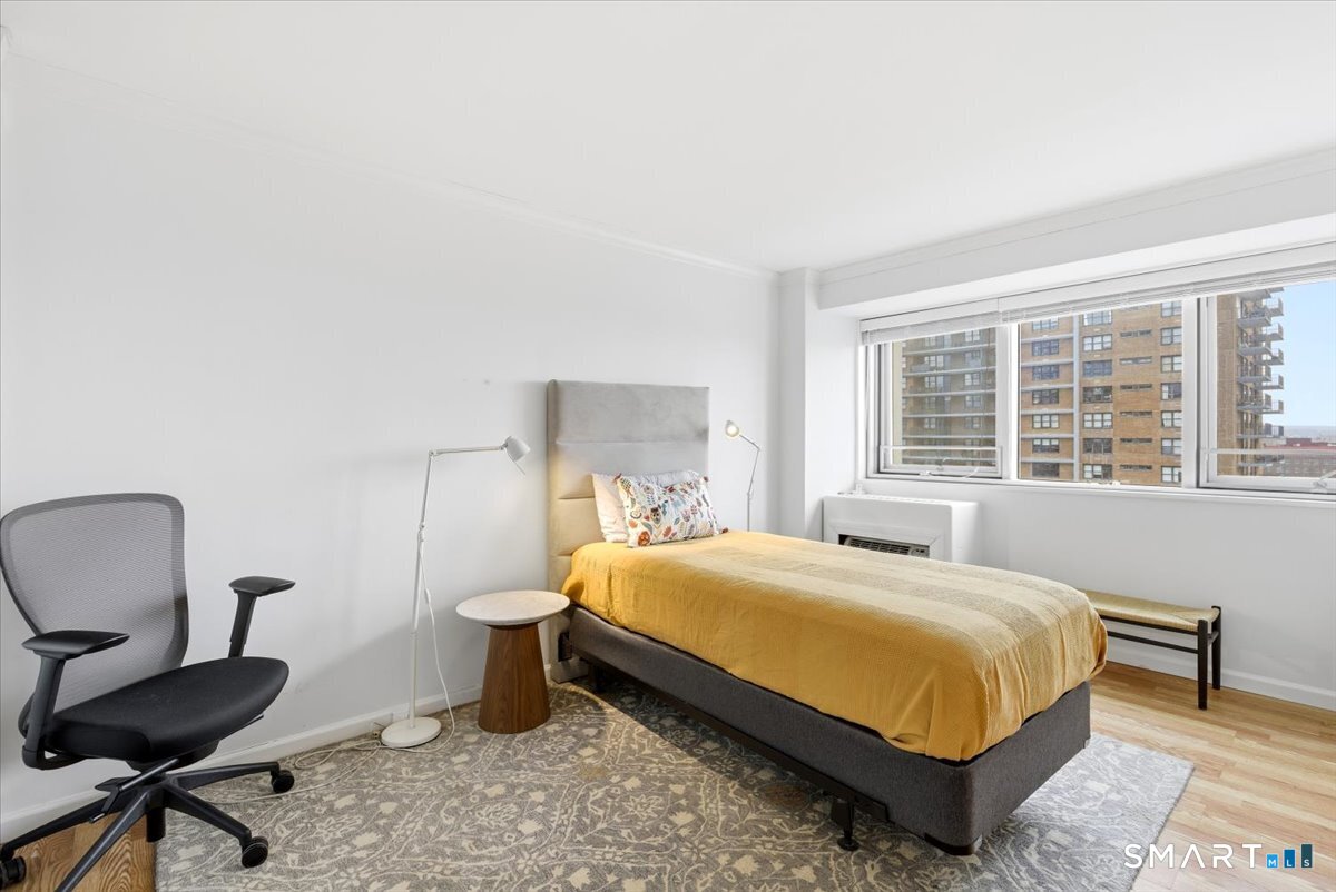 100 York Street 9C