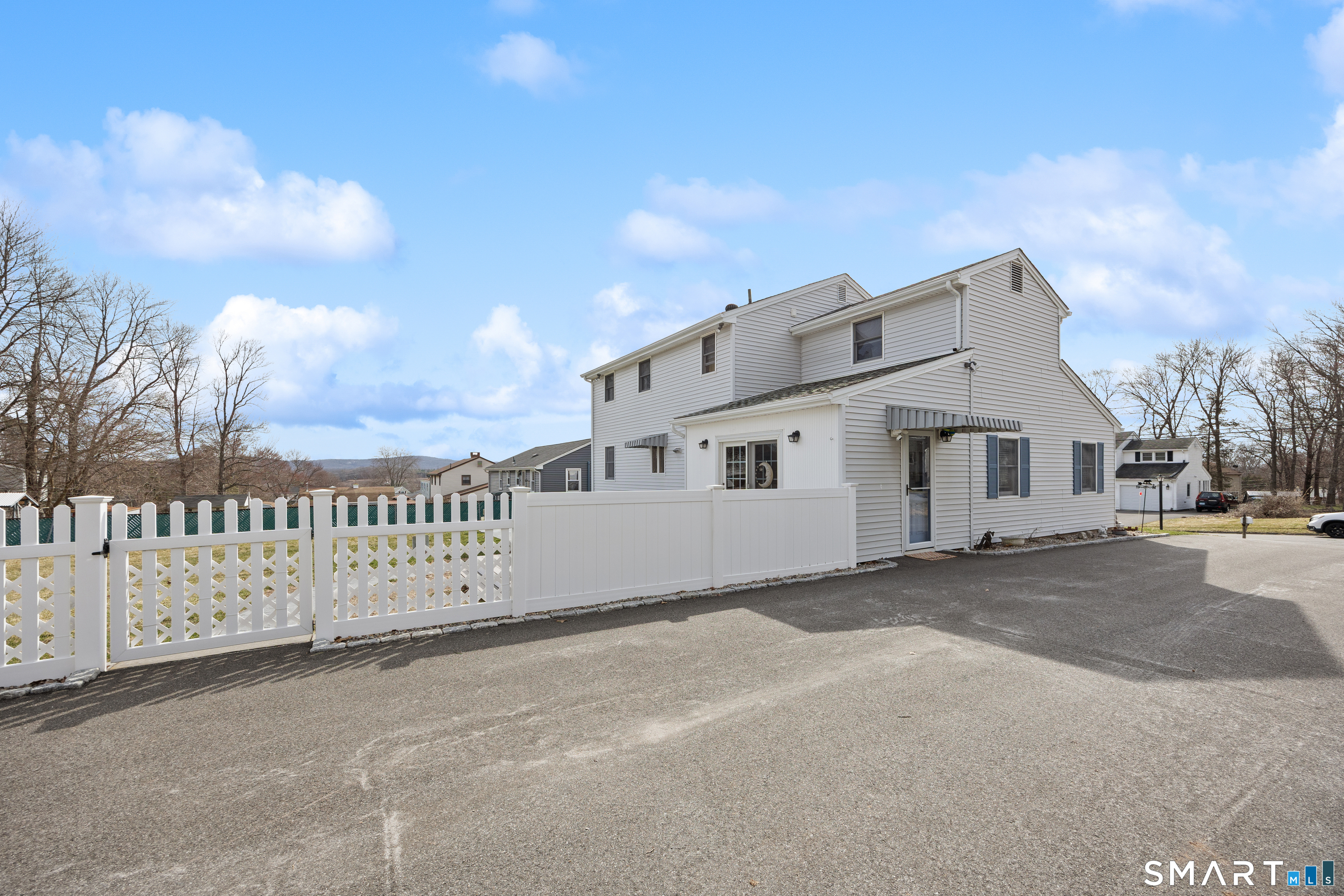 141 Little Fawn Road