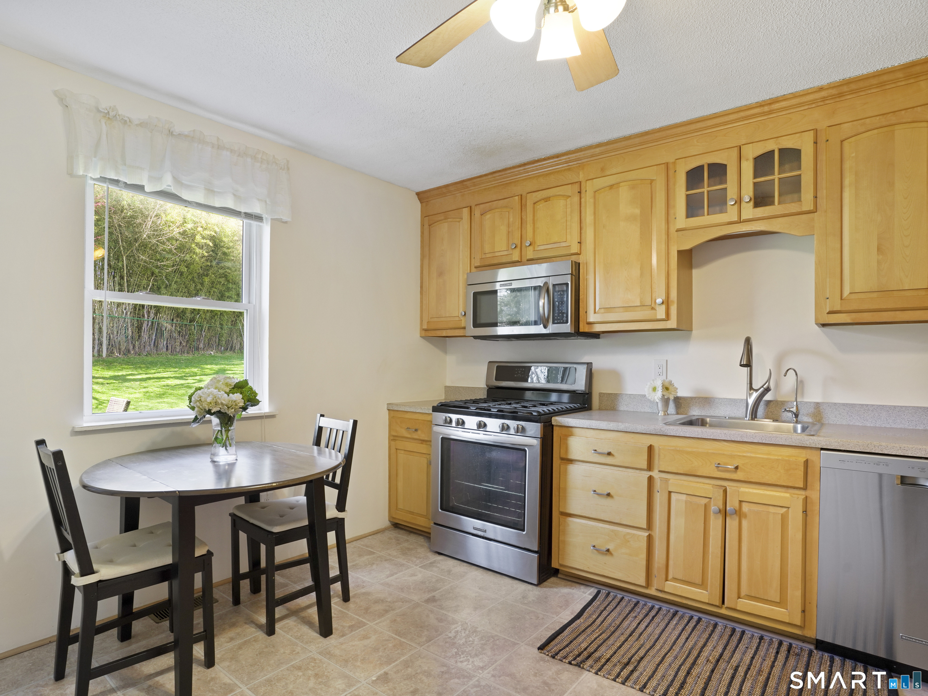 368 Knapps Highway 368