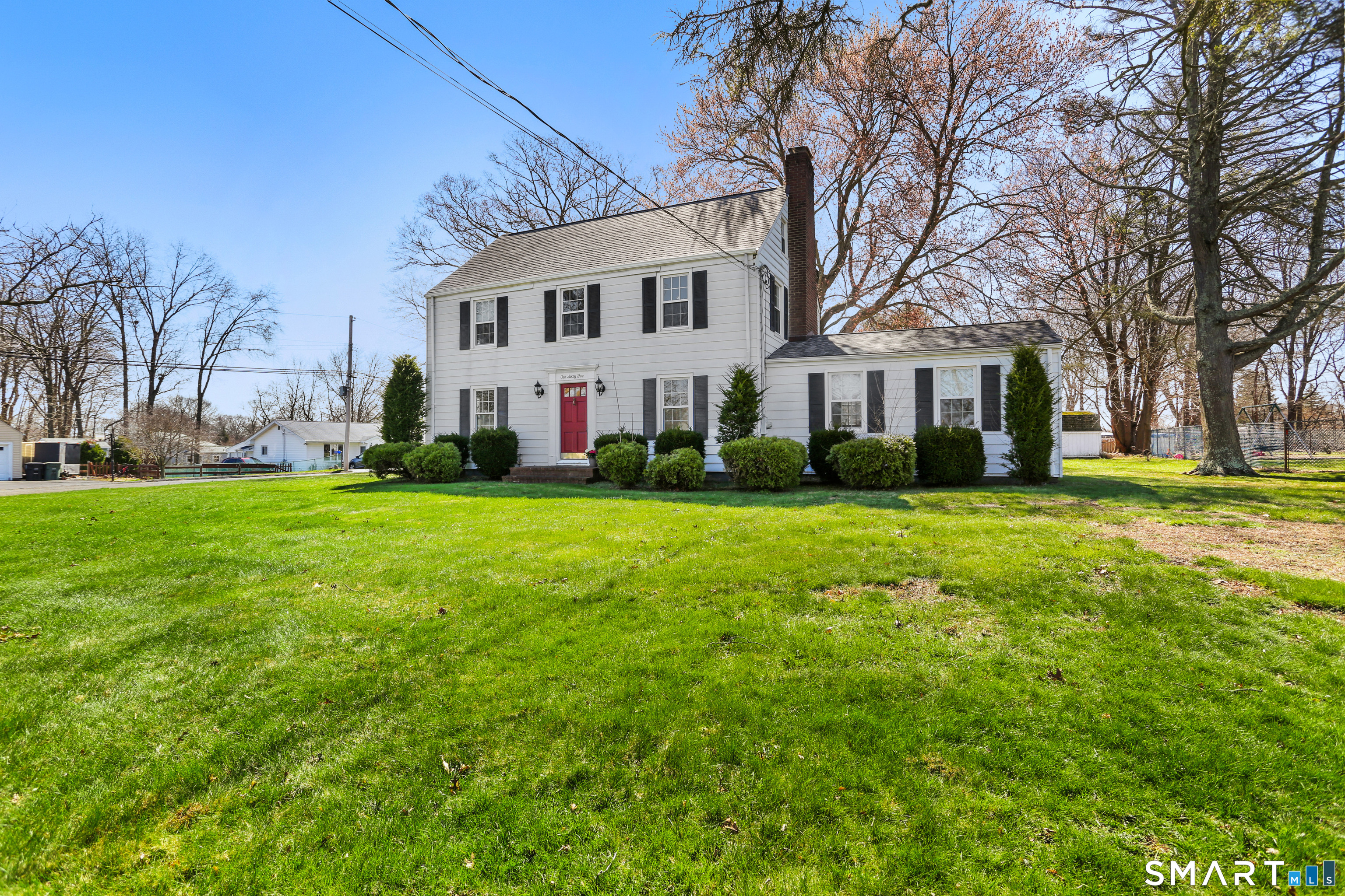 1065 Naugatuck Avenue