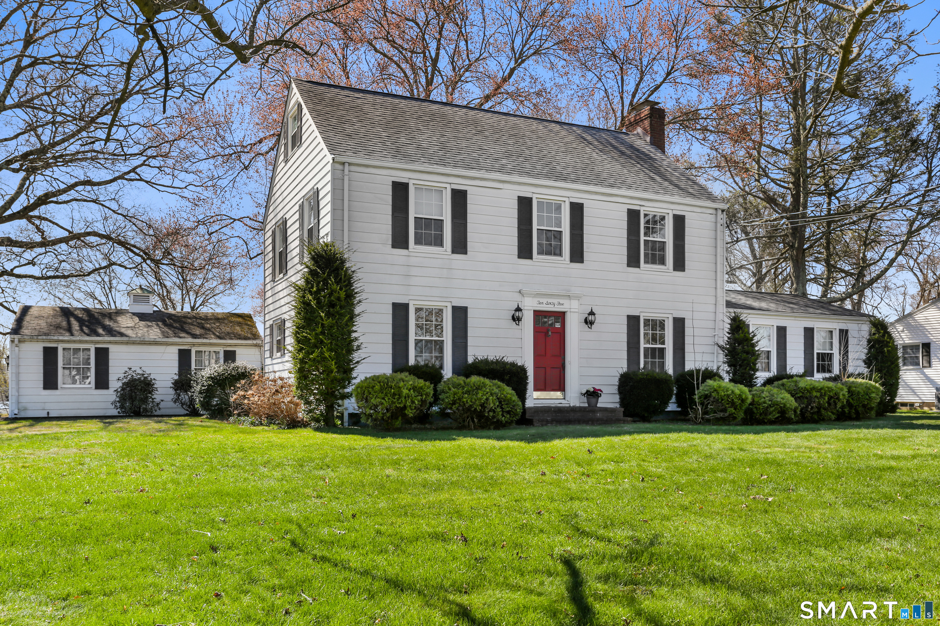 1065 Naugatuck Avenue