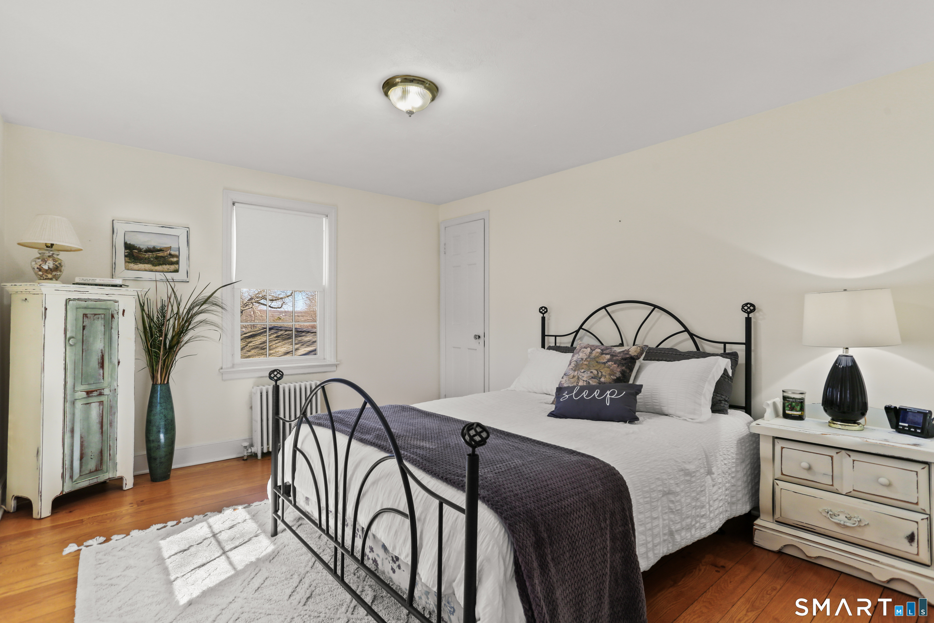 1065 Naugatuck Avenue