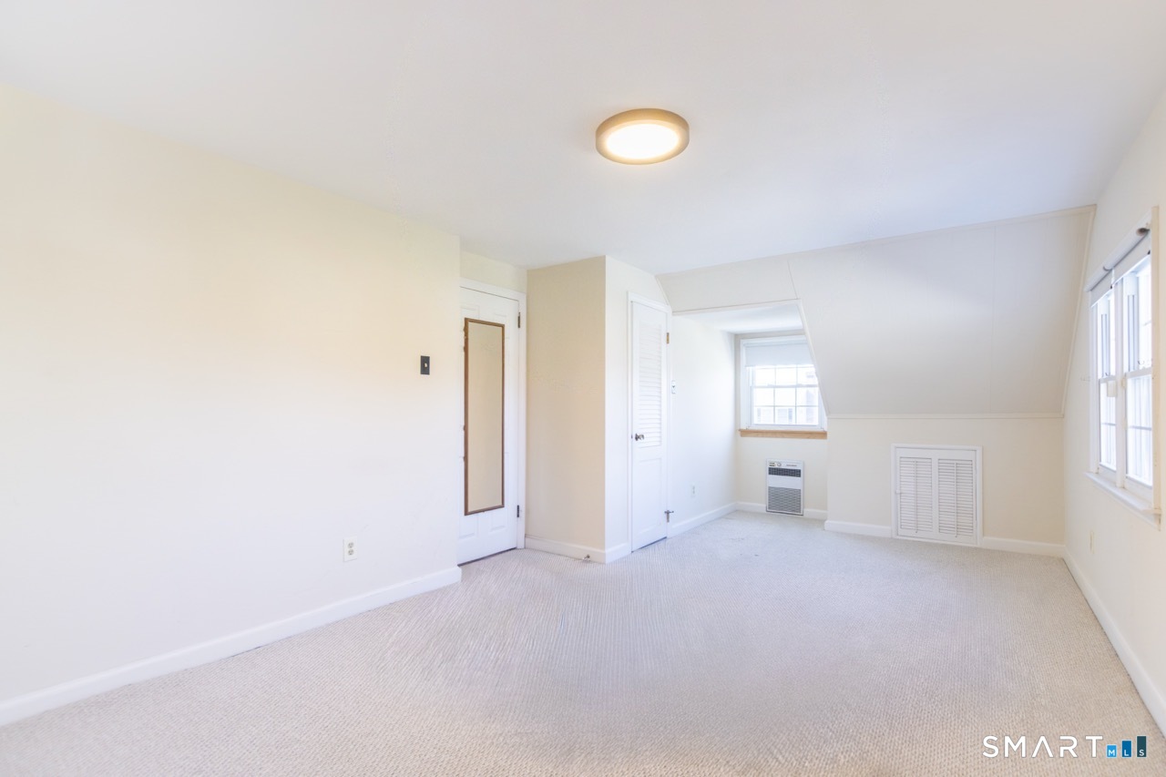 146 Warde Terrace