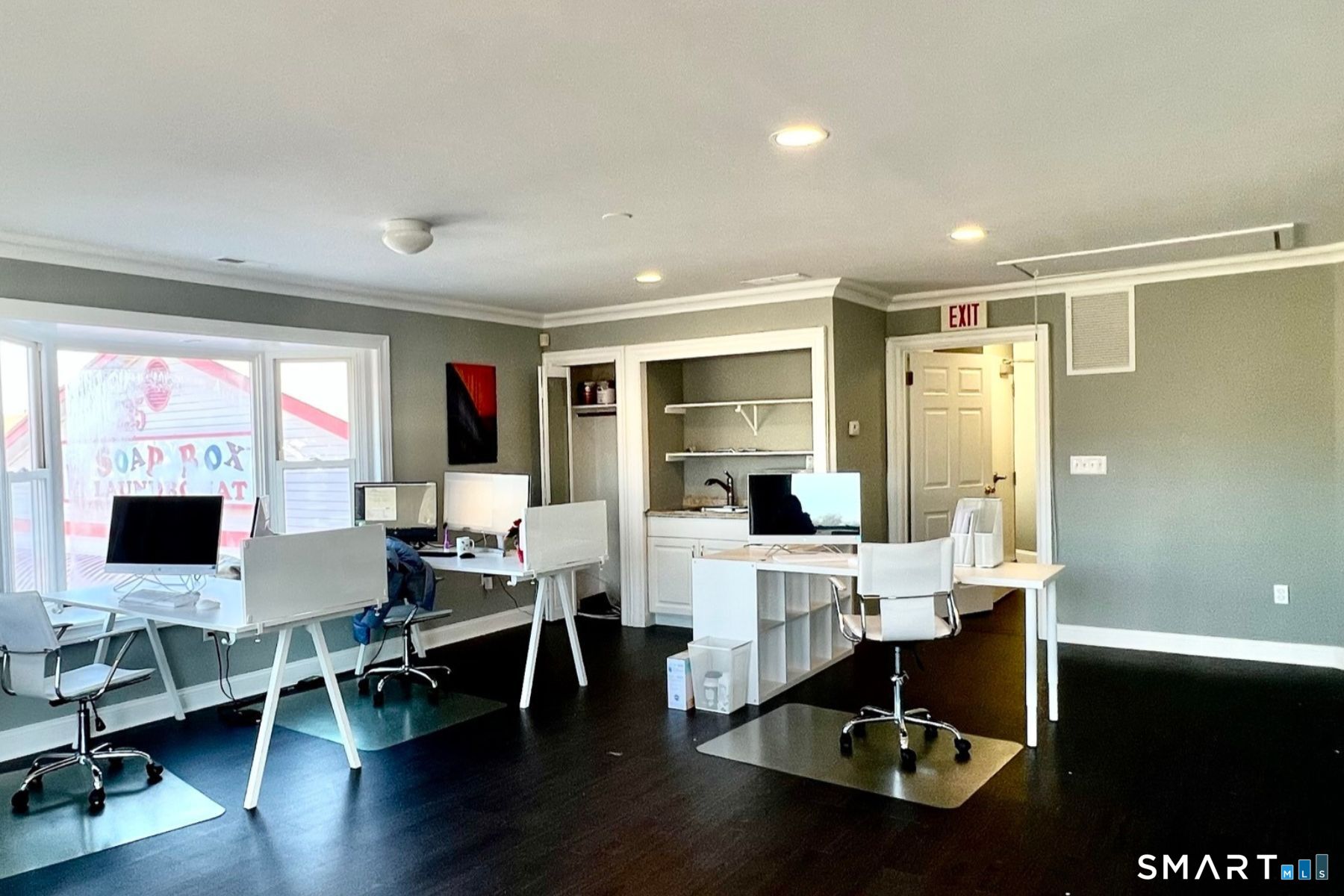 737 Villa Avenue