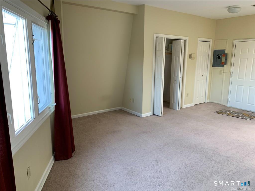 226 Kings Highway East