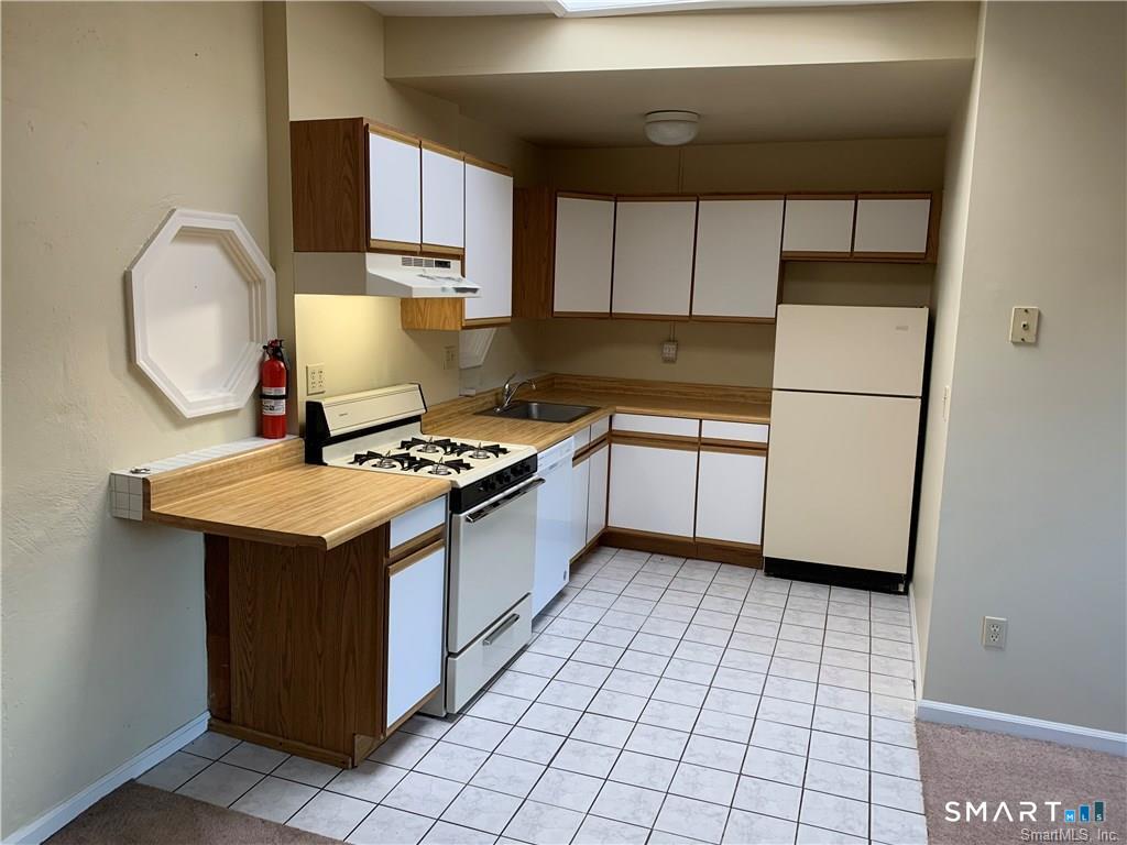 226 Kings Highway East