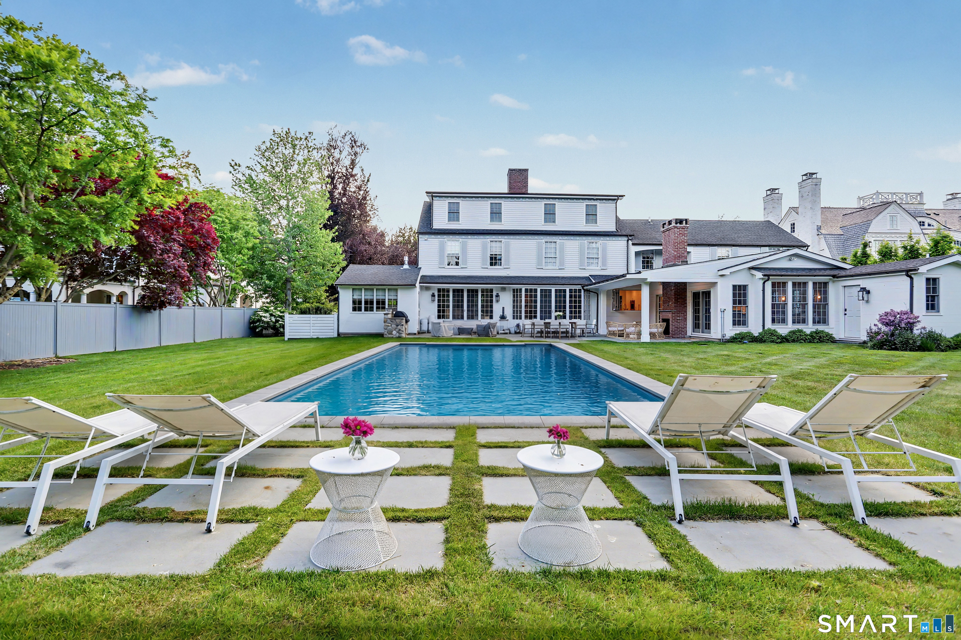 222 Sunnieholme Drive