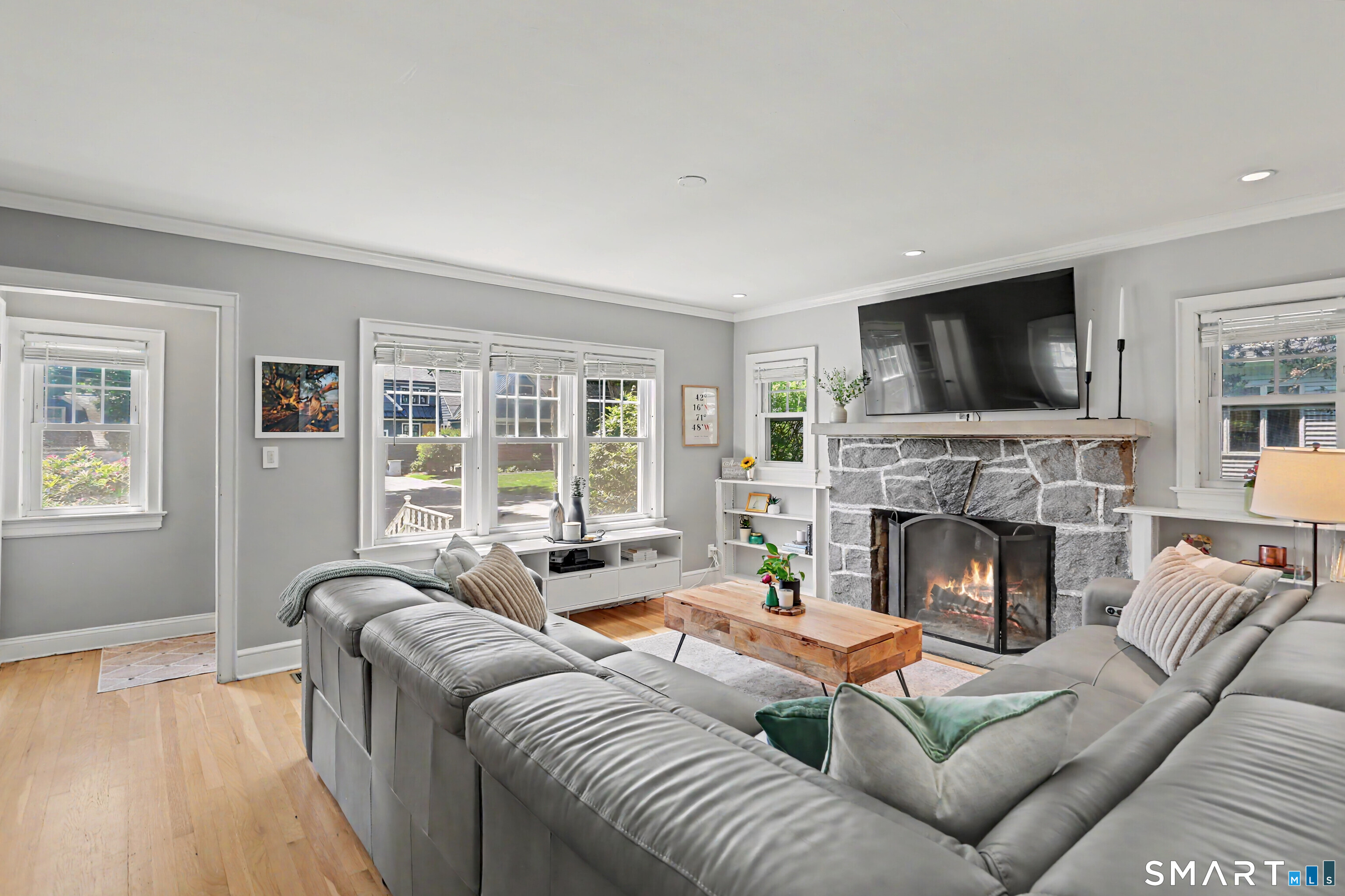 23 Brewster Place