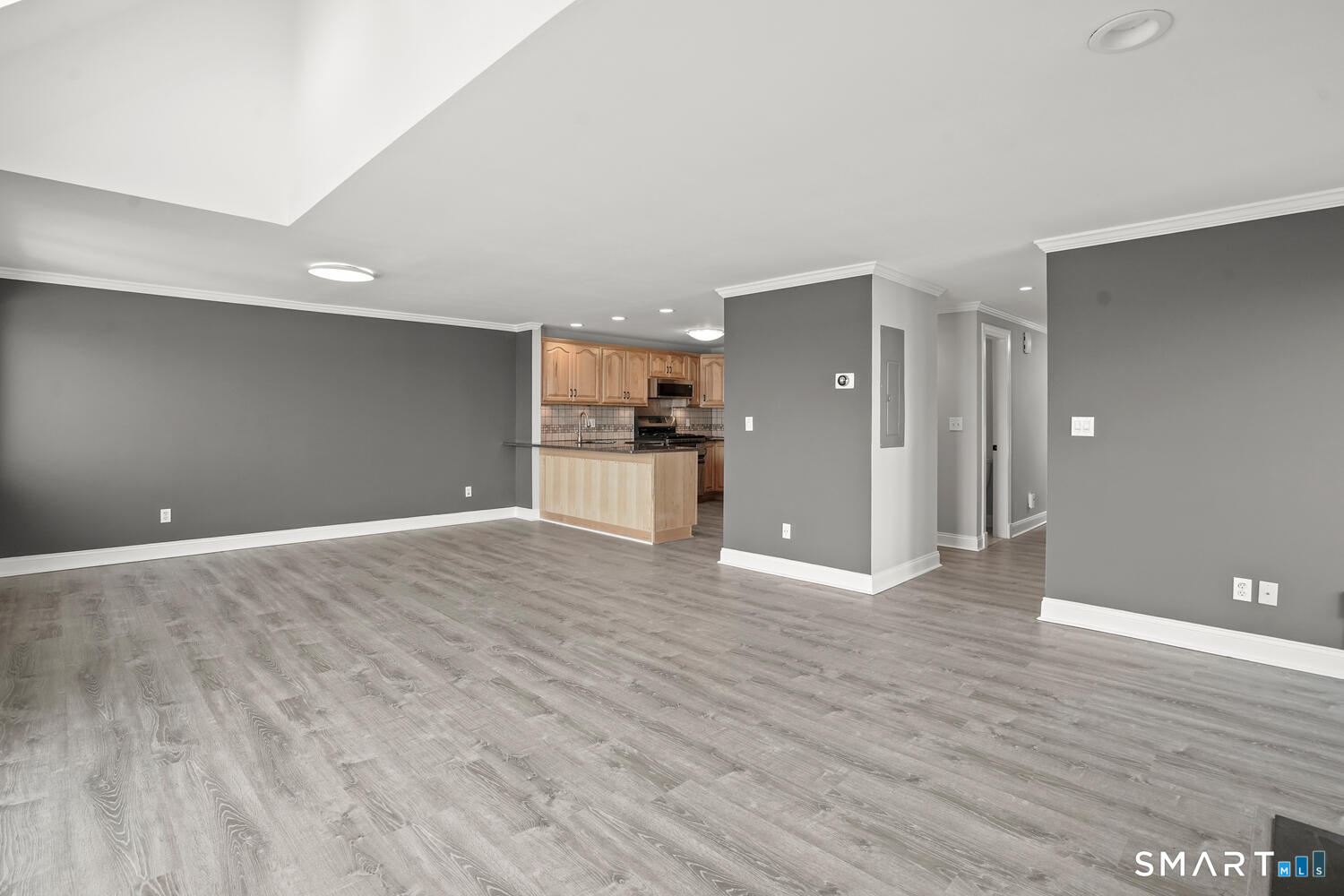 260 Breakers Lane Unit: 260
