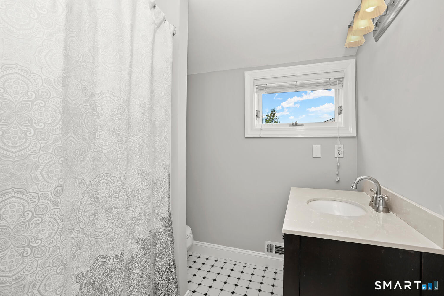 260 Breakers Lane Unit: 260