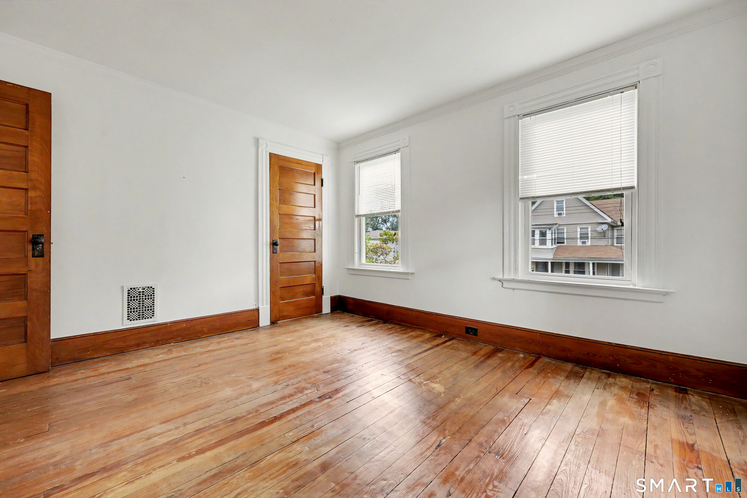24 Beacon Street