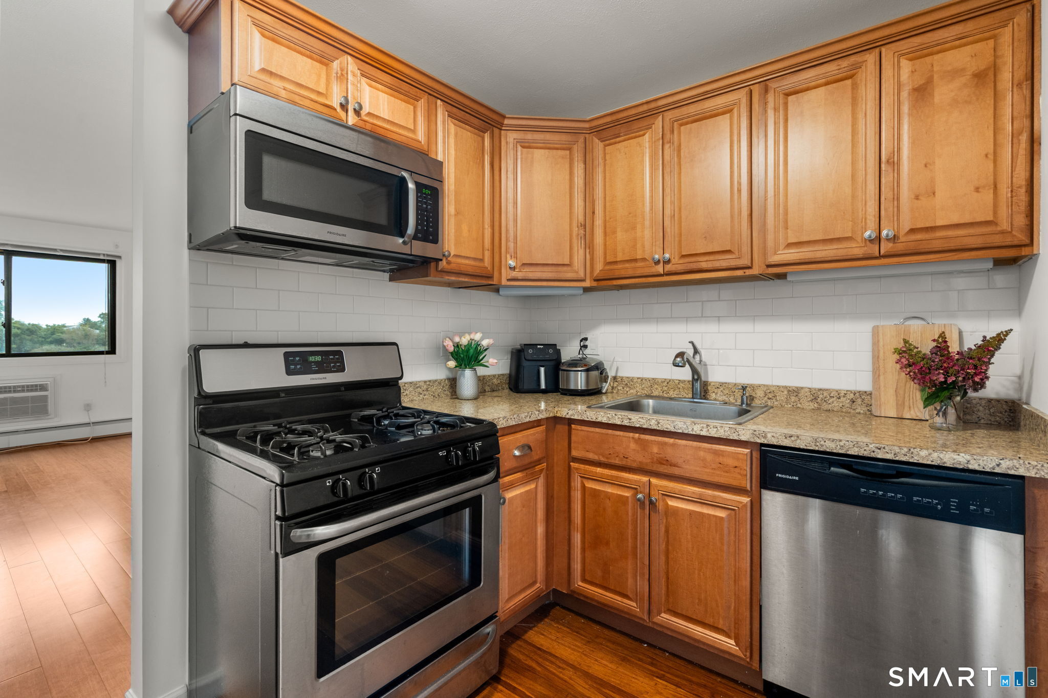 1168 Main Street Unit: B 5