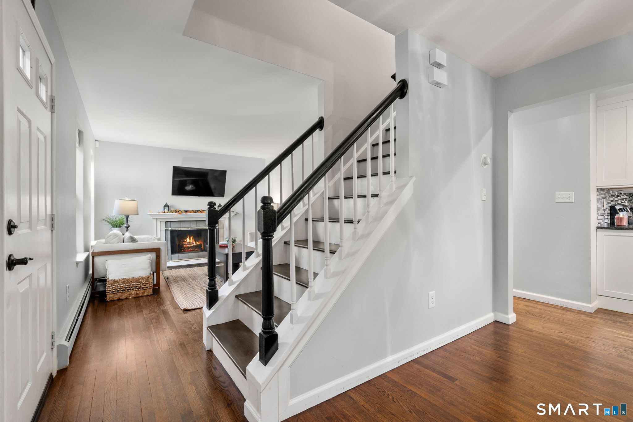 655 Tunxis Hill Road
